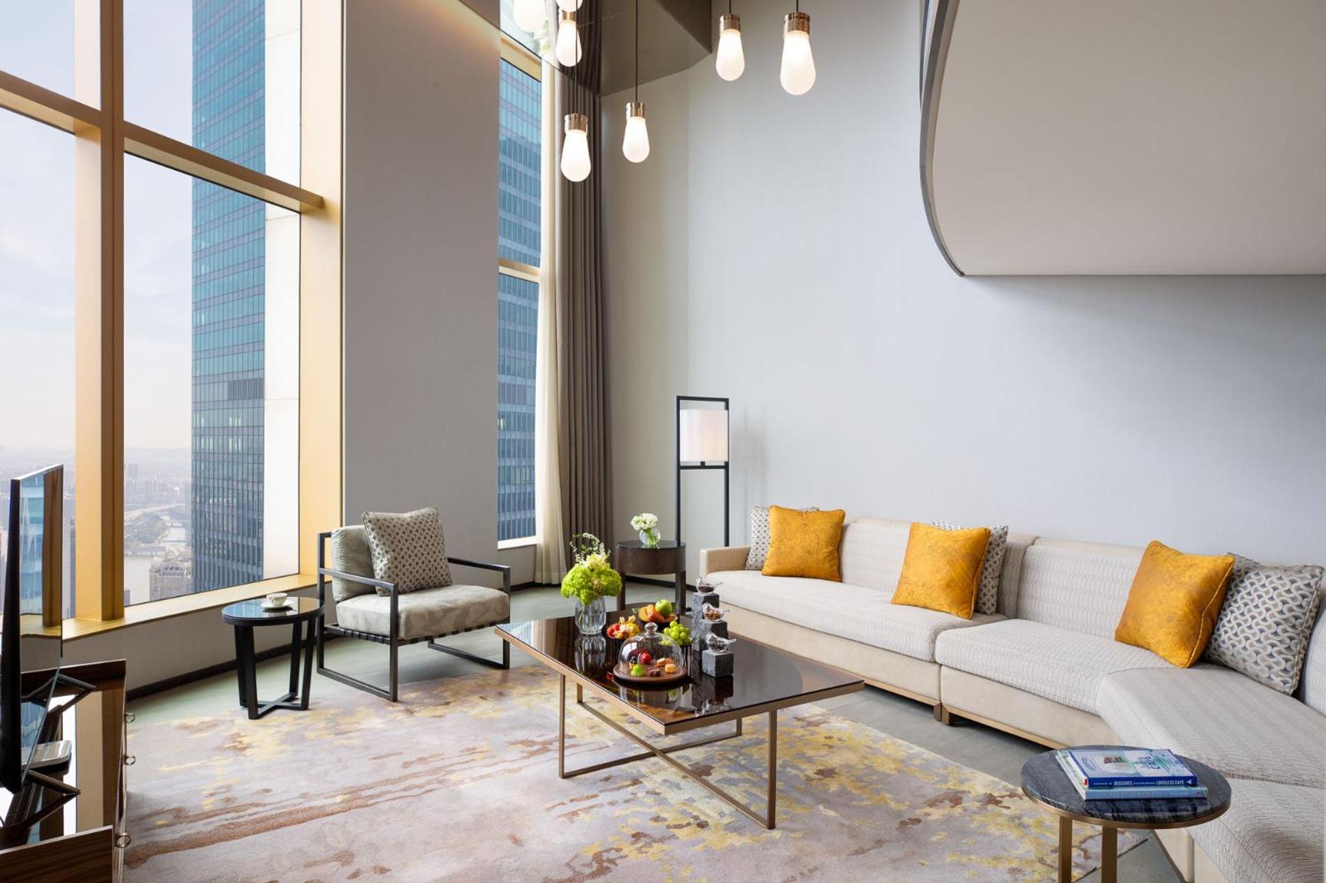 Hotel Jumeirah Guangzhou-complimentary Shuttle Bus To Fair Complex Canton