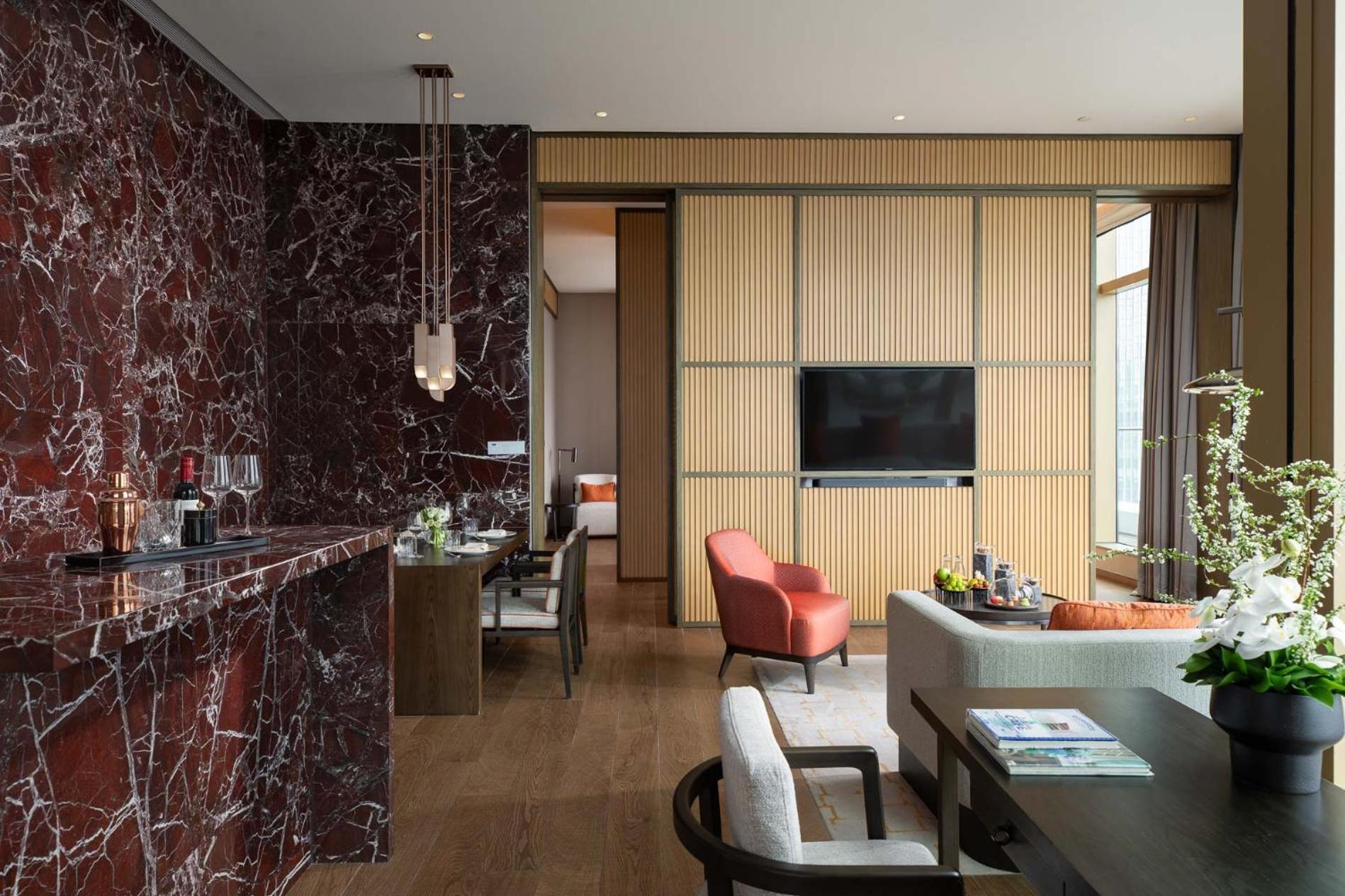 Jumeirah Guangzhou-complimentary Shuttle Bus To Fair Complex Canton