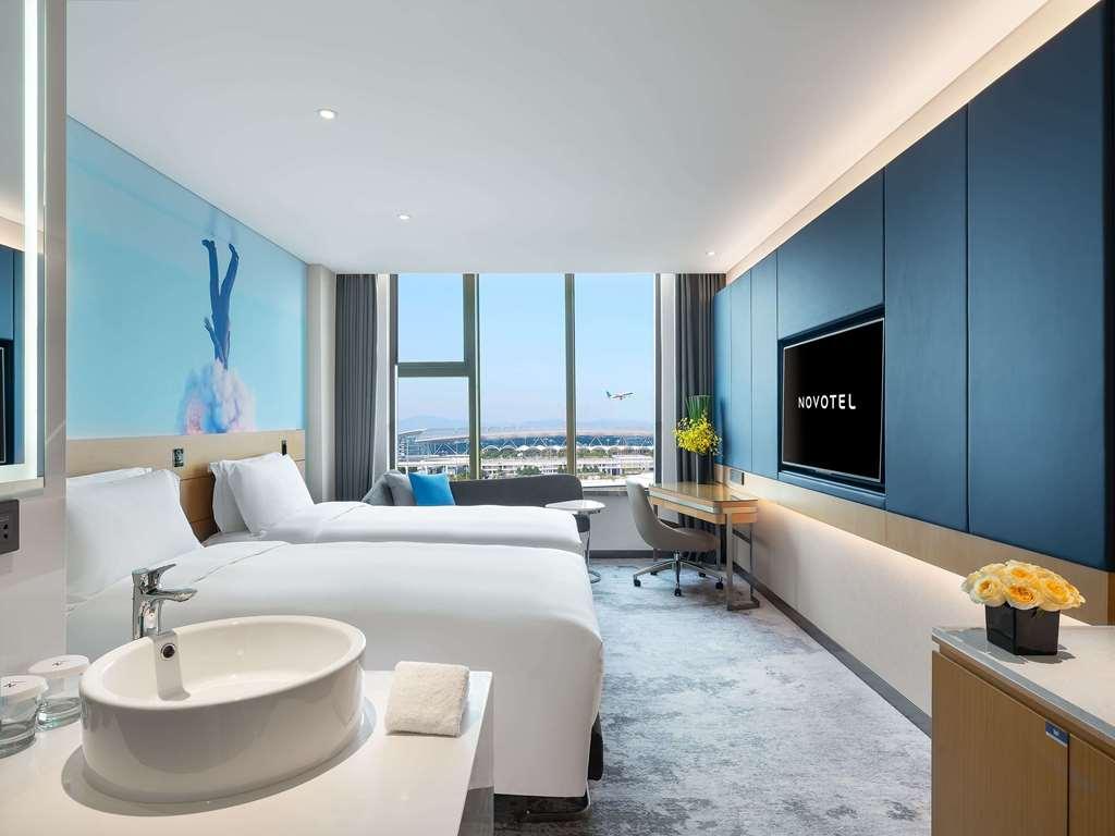 Hotel Novotel Baiyun Airport *