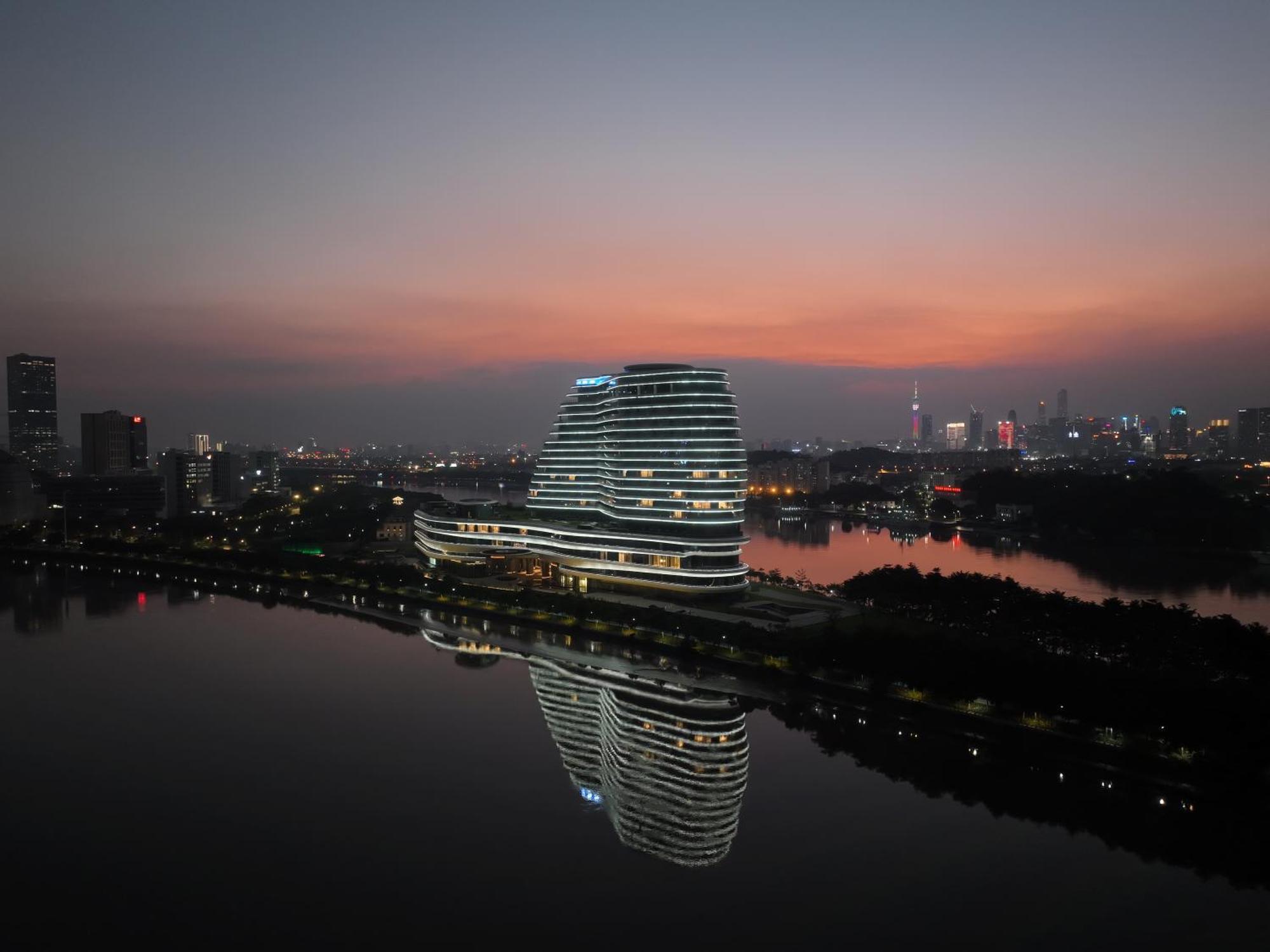 Vignette Collection The Xanadu Guangzhou, An Ihg Hotel - -Free Canton Fair Shuttle Bus During Canton Fair Hotel
