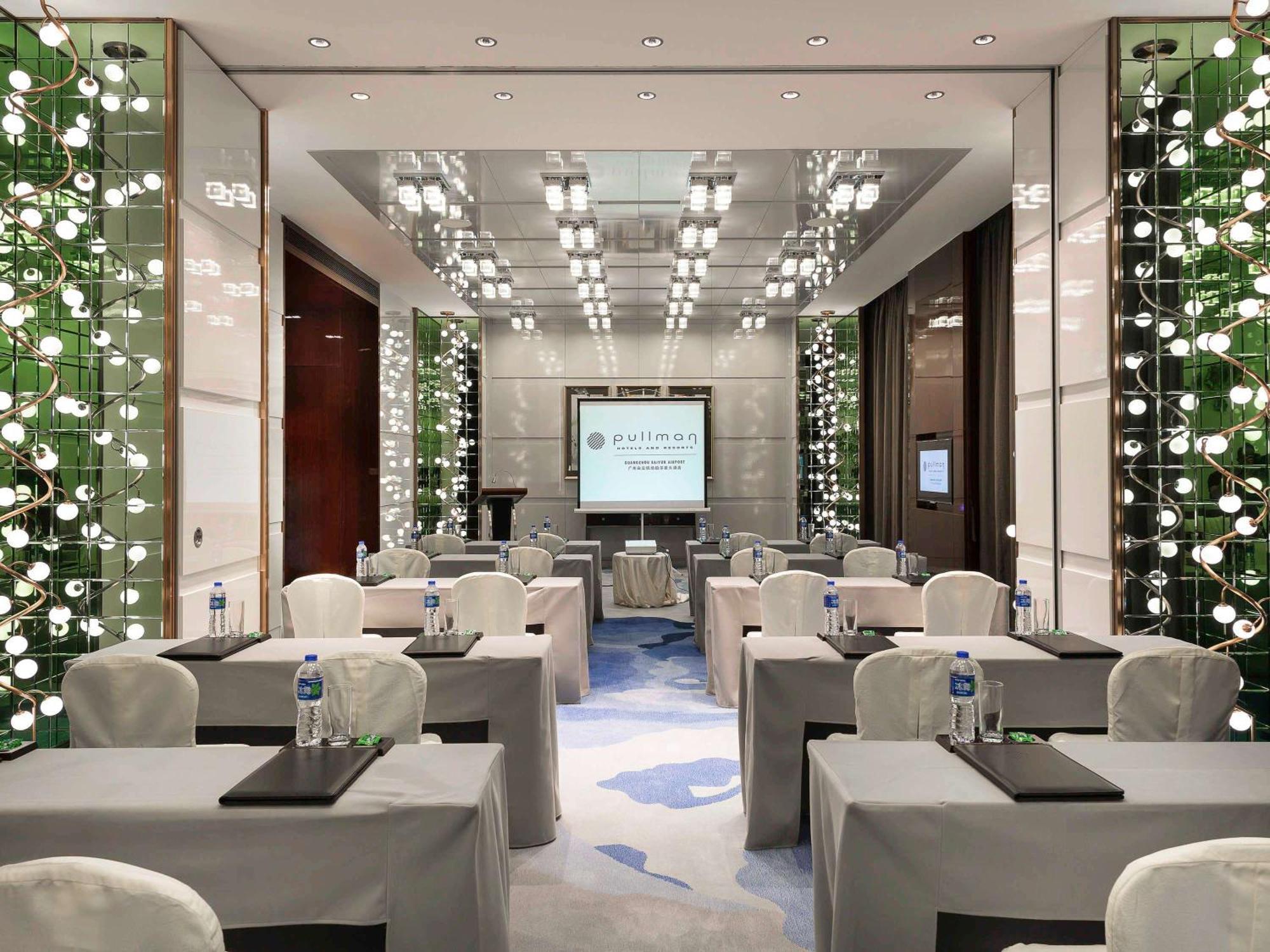 Pullman Baiyun Airport - Free Shuttle Bus & Official Registration Agency During Fair Hotel Guangzhou