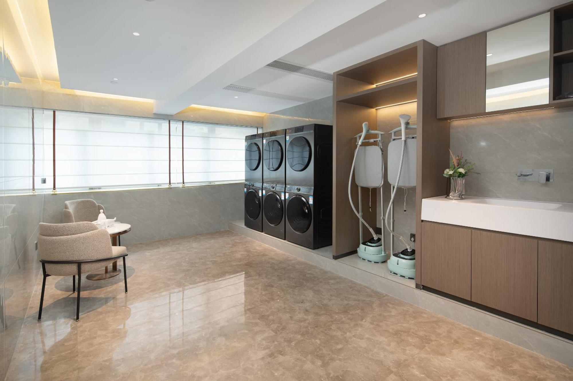Hotel Yizhi - Beijing Road Chenjiaxuan Subway Station 4*