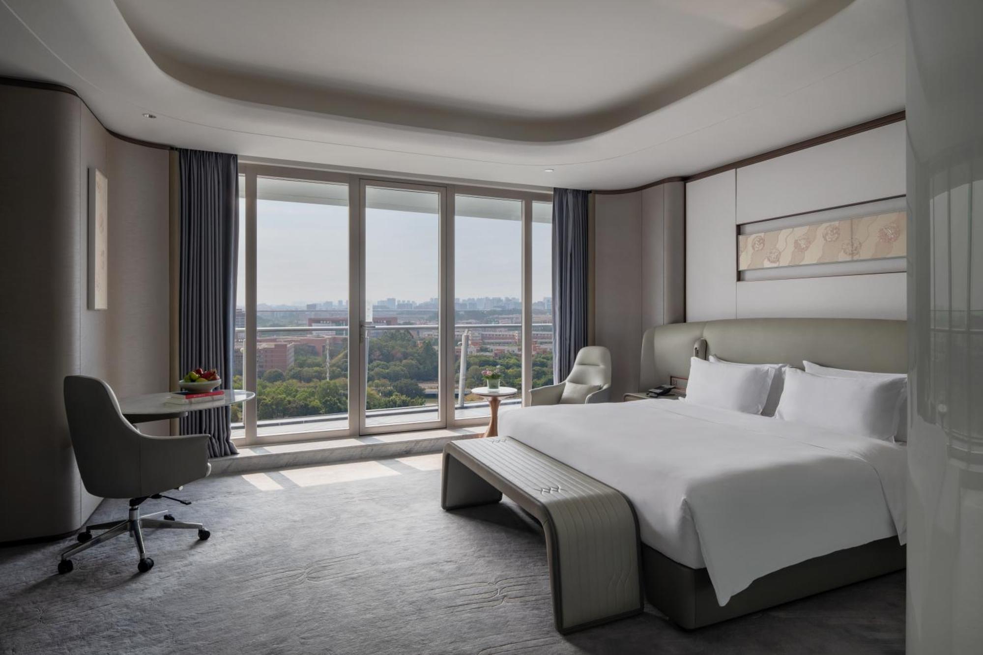 Vignette Collection The Xanadu Guangzhou, An Ihg Hotel - -Free Canton Fair Shuttle Bus During Canton Fair Hotel