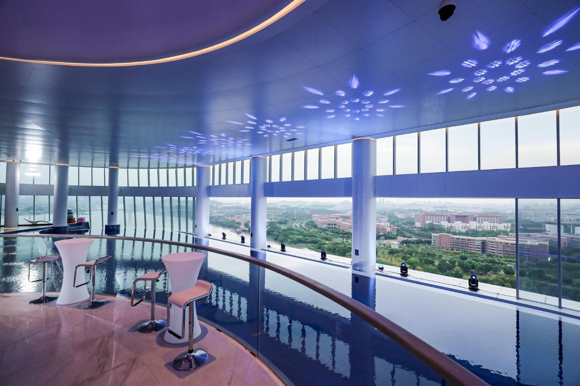 Vignette Collection The Xanadu Guangzhou, An Ihg Hotel - -Free Canton Fair Shuttle Bus During Canton Fair Hotel Guangzhou