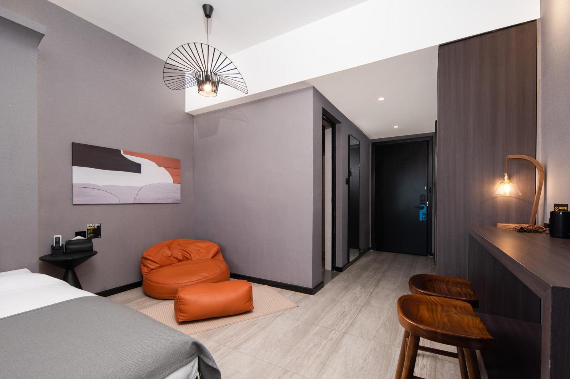 Banana S Design Hotel
