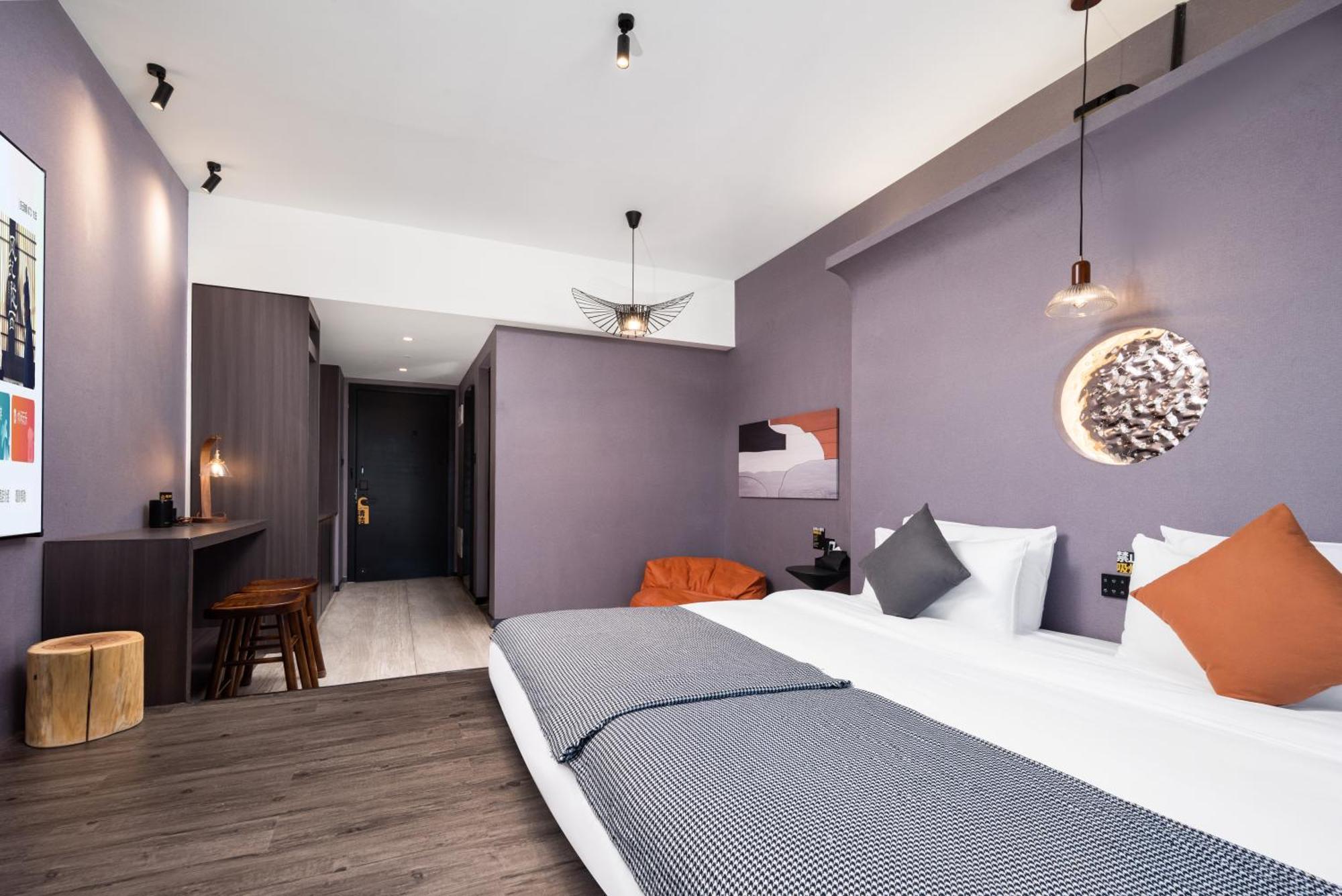 Hotel Banana S Design 3*