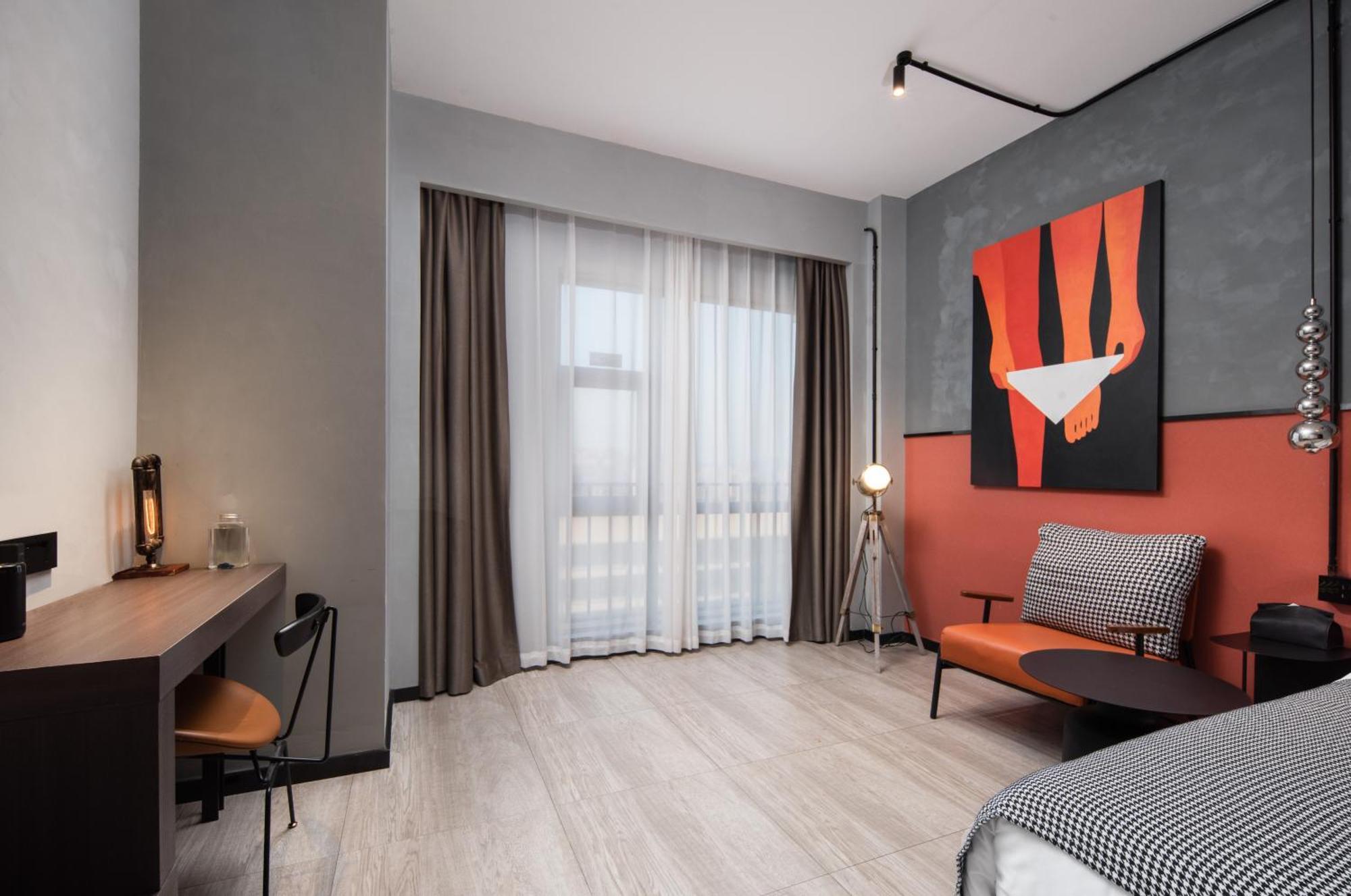 Banana S Design Hotel