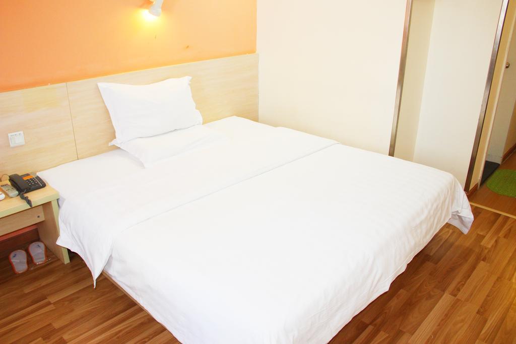 7Days Inn Guangzhou Gangding Longkou XI Road Guangzhou
