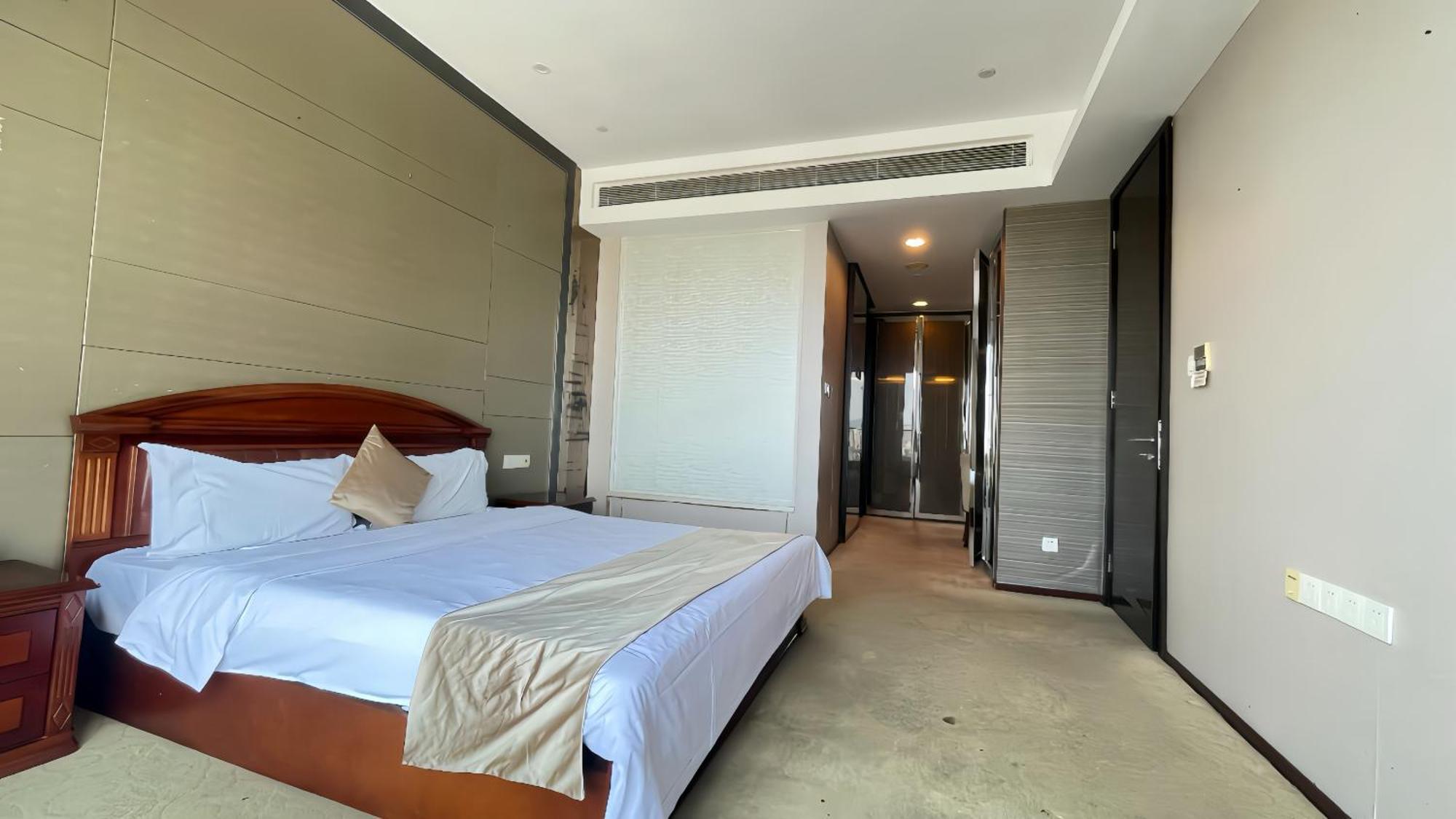 Xing Yi International - Poly World Branch Apartment *