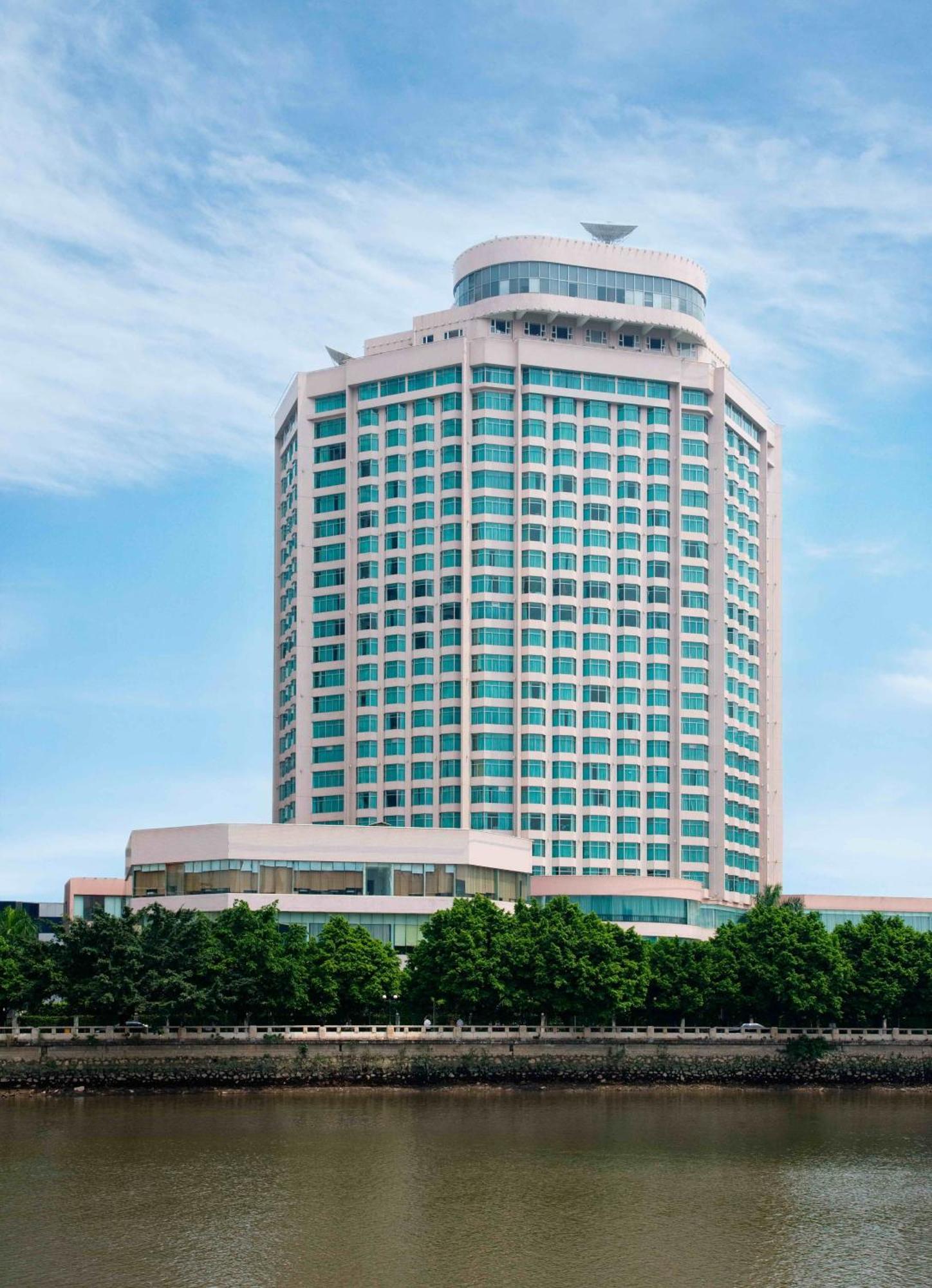Hotel Ramada By Wyndham Pearl Guangzhou-canton Fair Free Shuttle Bus