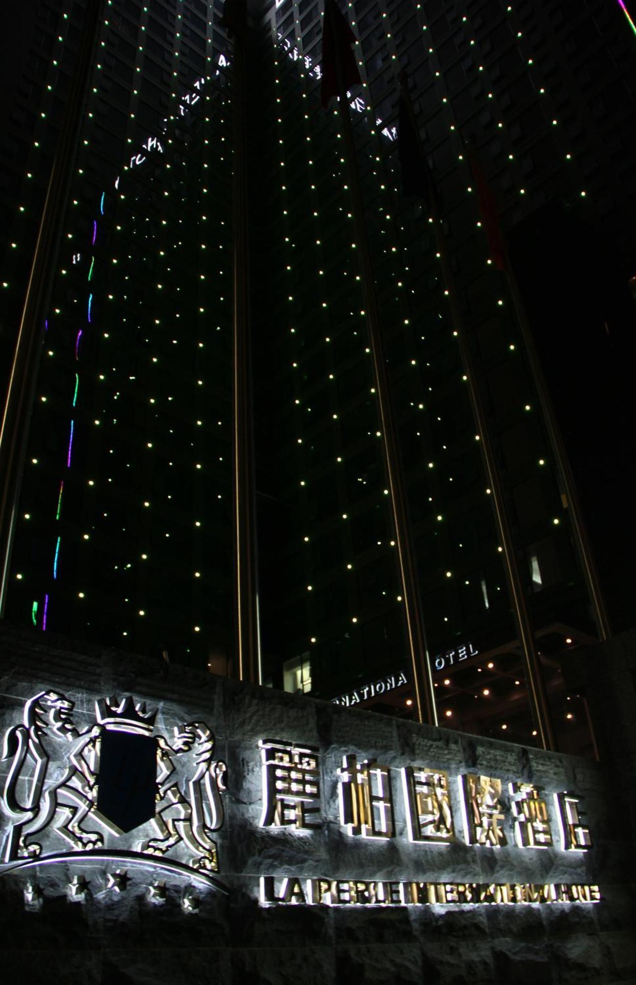 Hotel La Perle International - Free Shuttle Between And Exhibition Center During Fair & Exhibitor Registration Counter 5*