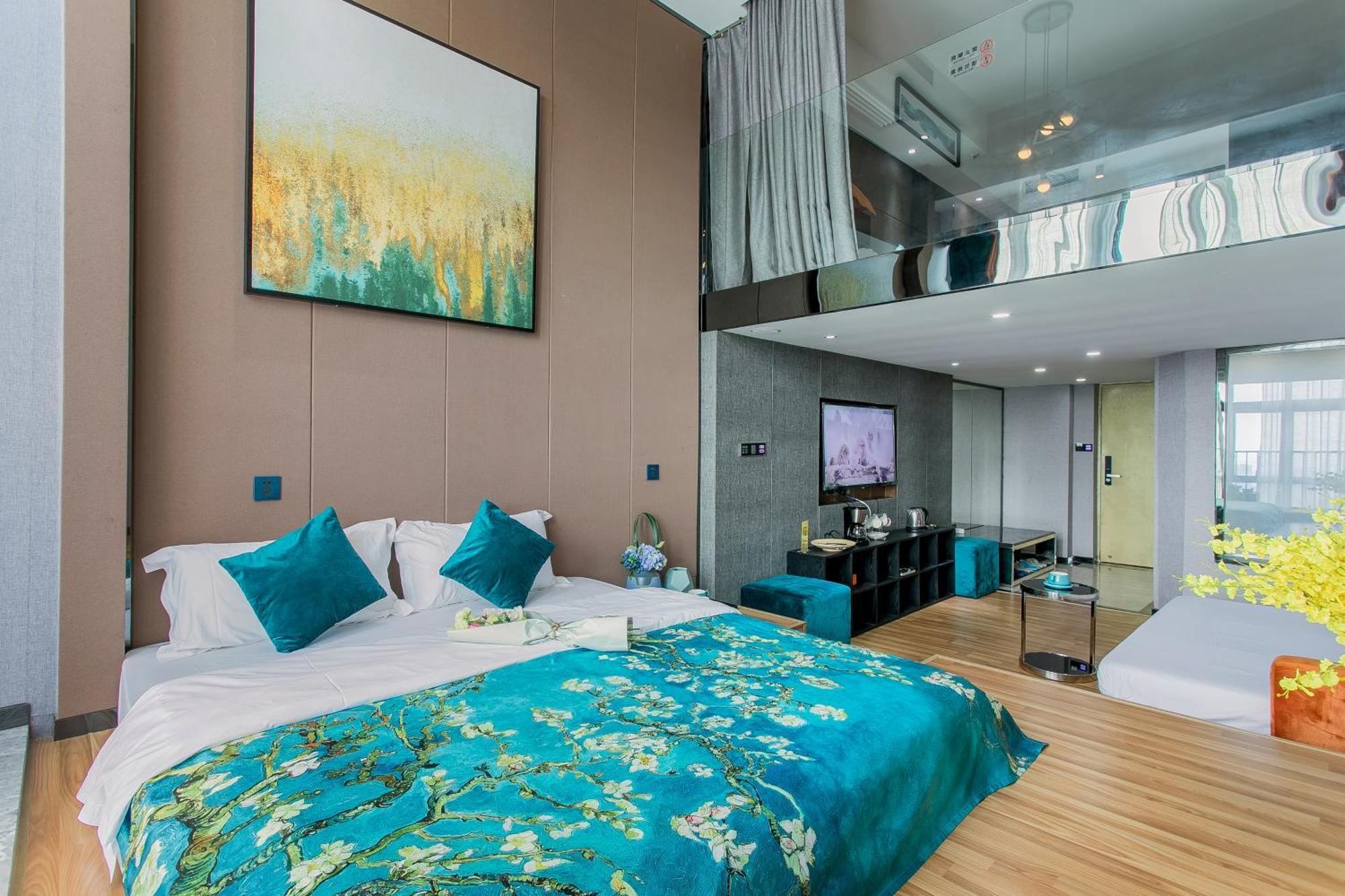 Apartment Lavendar Duplex