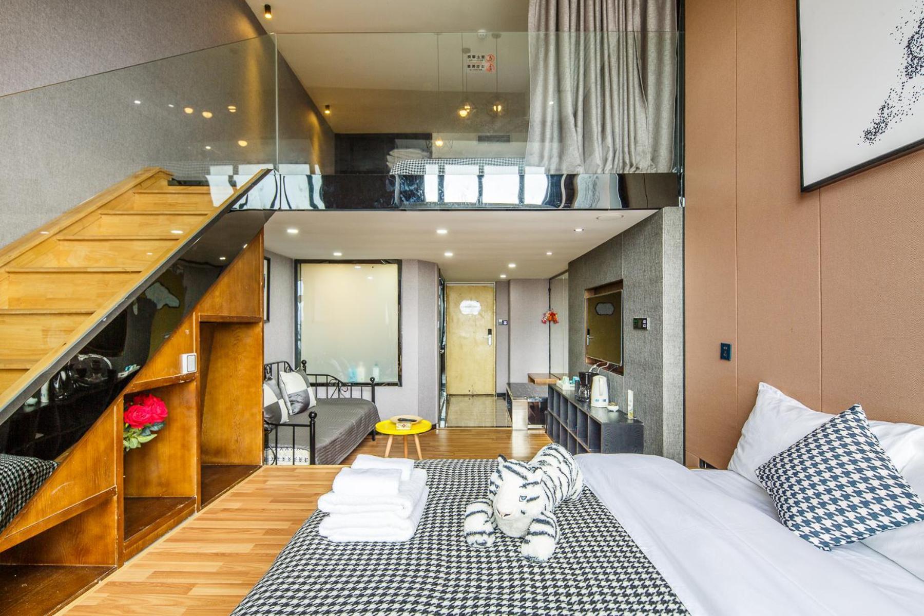 Lavendar Duplex Guangzhou