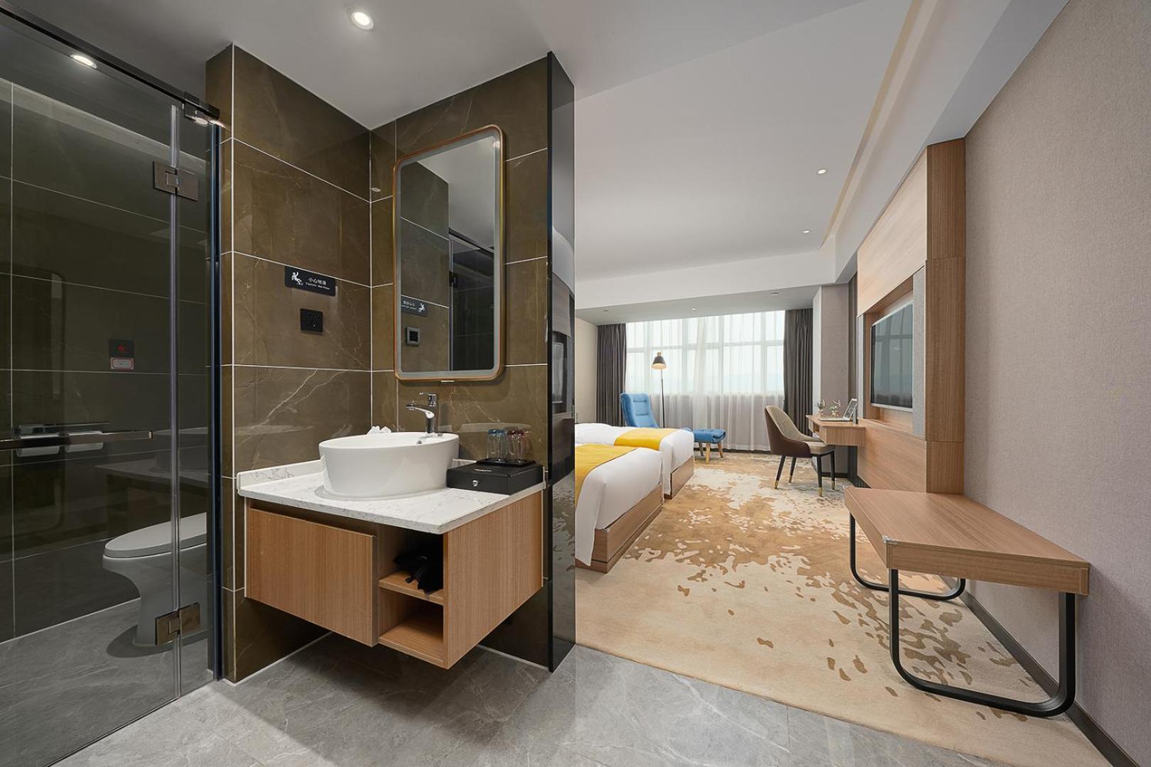 Hotel 广州白云机场花东朝阳路亚朵酒店