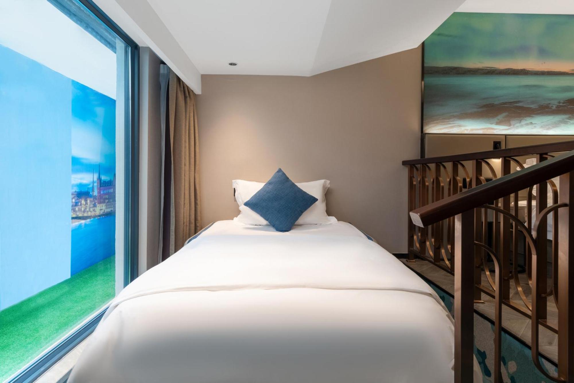 Echarm International Hotel Zhujiang New Town Wuyangcun Metro Station - Free Deliver Service To Canton Fair Complex Once A Day During Canton Fair Period Guangzhou