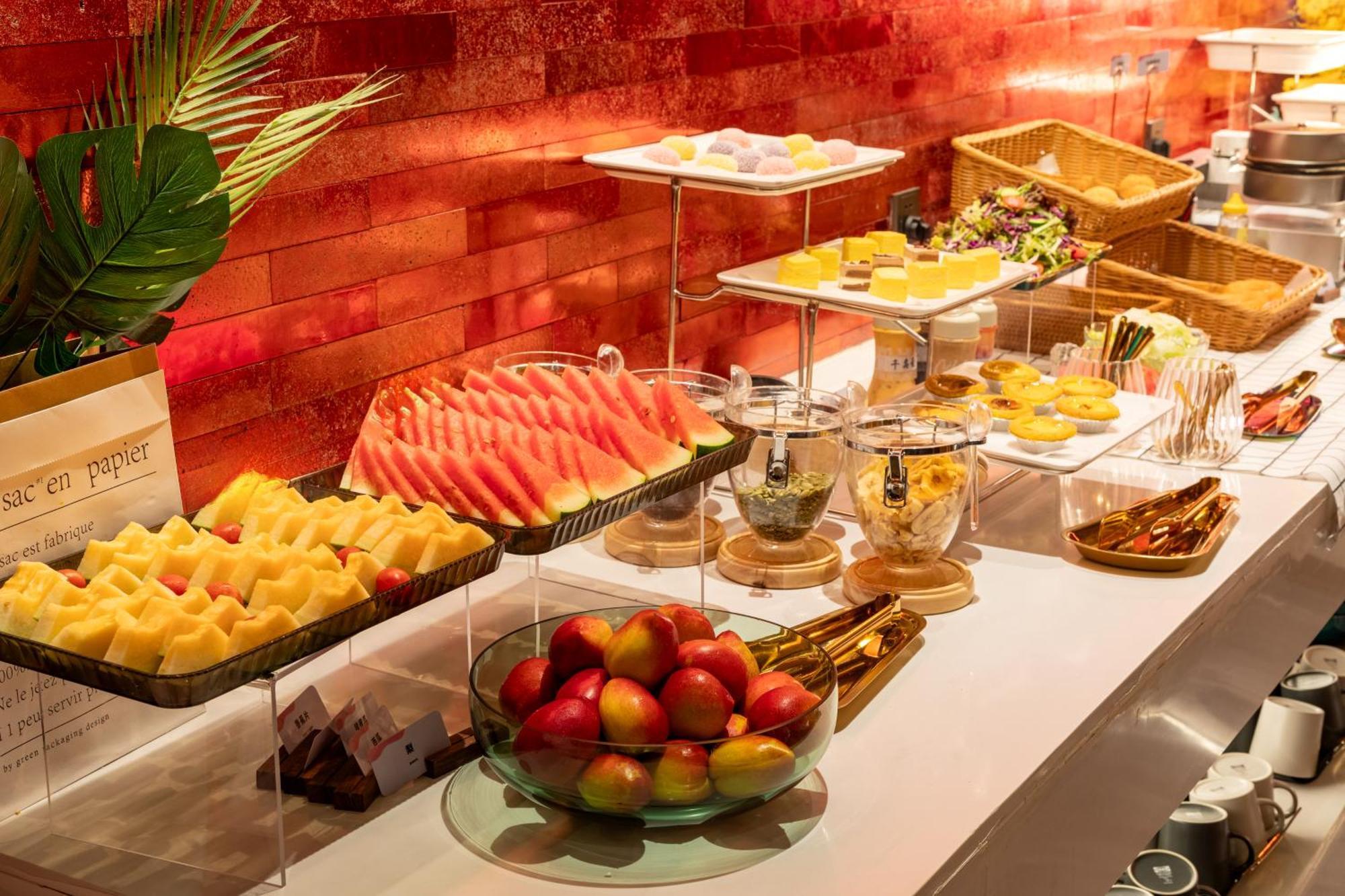 Echarm International Hotel Zhujiang New Town Wuyangcun Metro Station - Free Deliver Service To Canton Fair Complex Once A Day During Canton Fair Period Guangzhou
