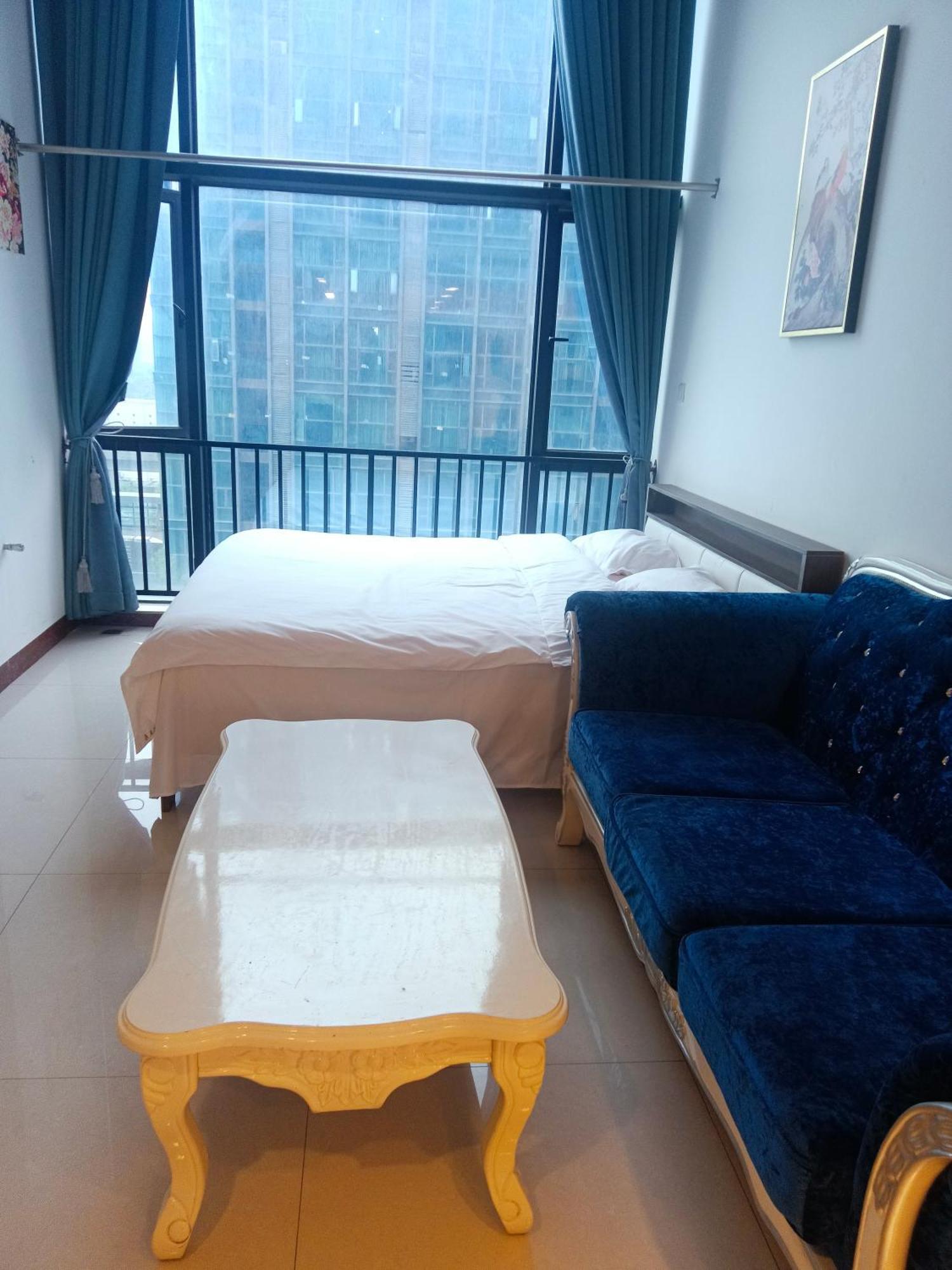 Meiju Hotel 2*