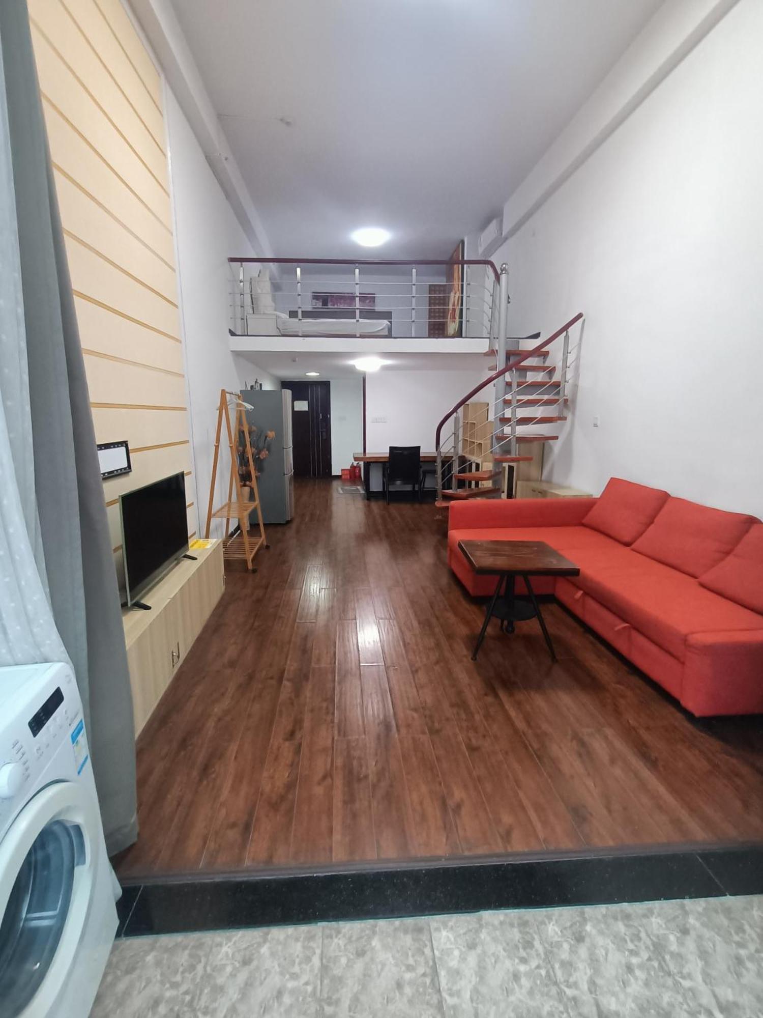 Meiju Hotel 2*