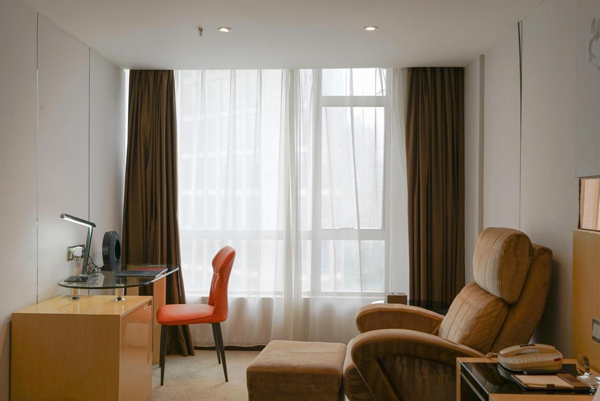Hotel Paco Tuanyida Metro Guangzhou-free Shuttle Bus For Fair