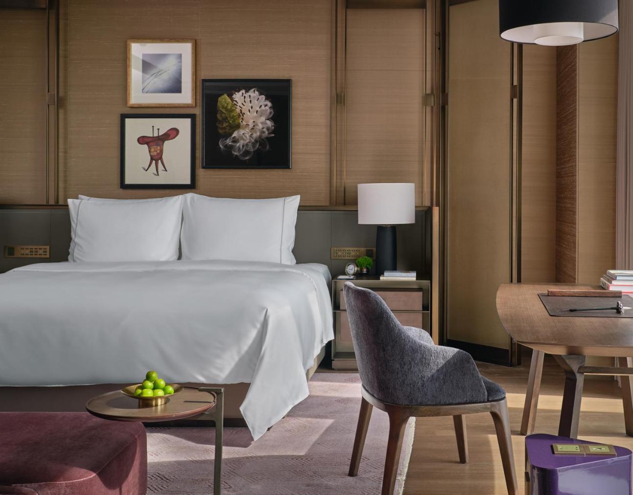 Hotel Rosewood Guangzhou, Enjoy Free Shuttle Bus Service Between The And The Fair Complex During The Fair 5*