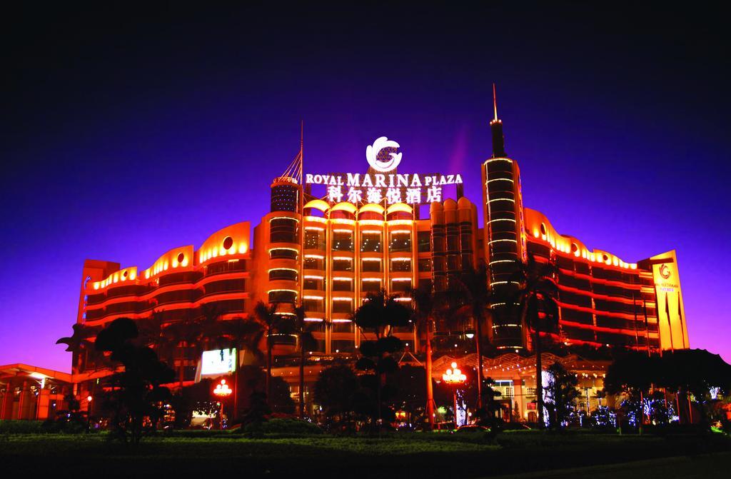 Hotel The Royal Marina Plaza