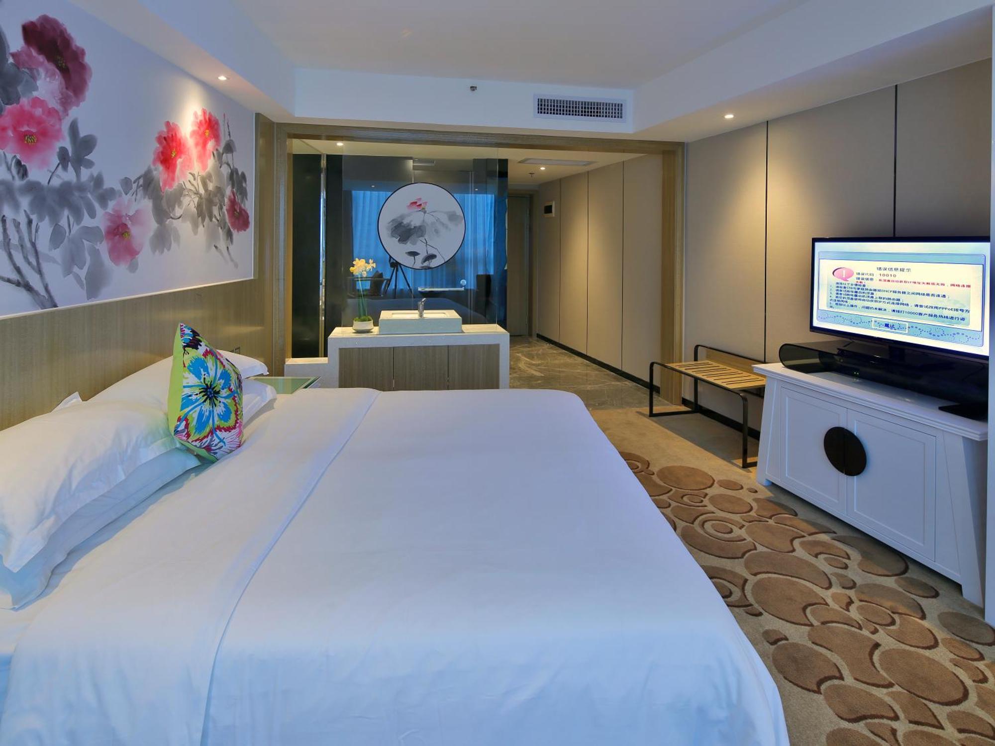 Hotel Paco Tuanyida Metro Guangzhou-free Shuttle Bus For Fair 4*