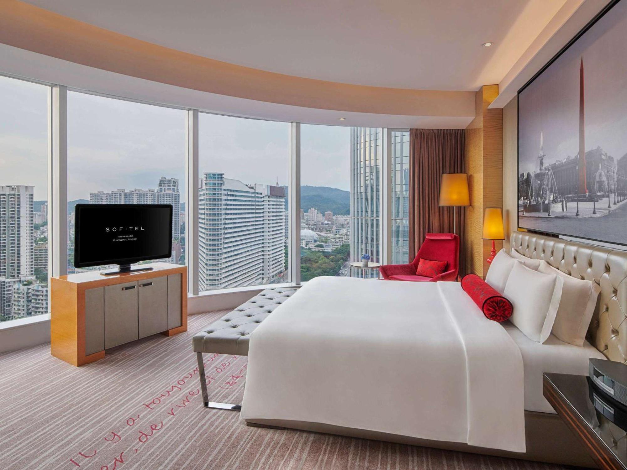 Sofitel Sunrich - Free Shuttle Bus To Fair Complex & Overseas Buyer Registration Services During Fair Period