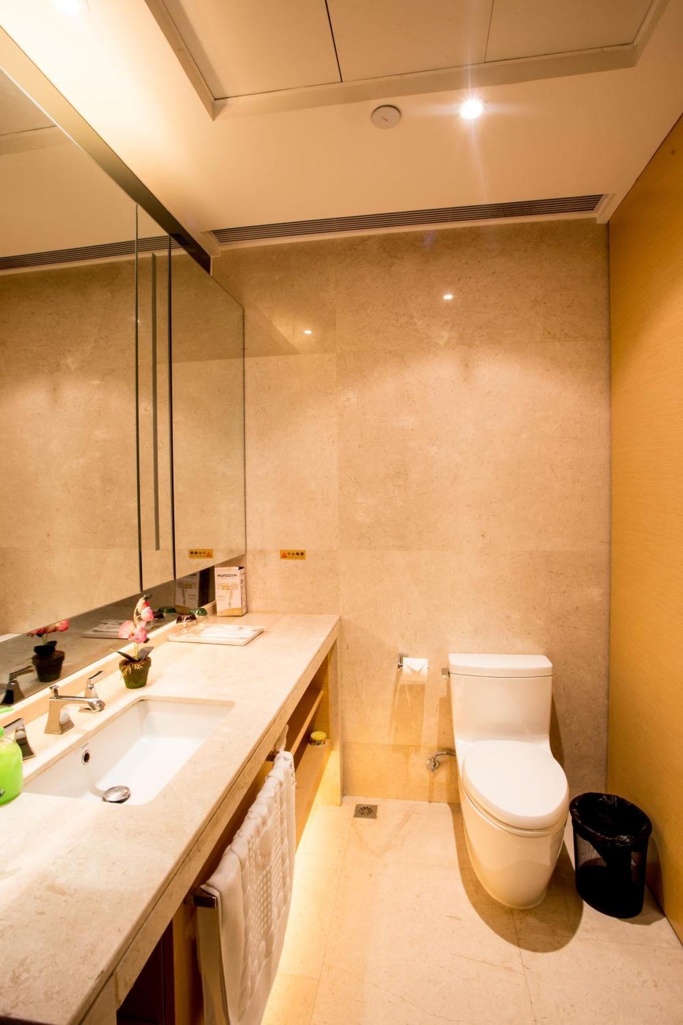 Jufeng Executive Apartment