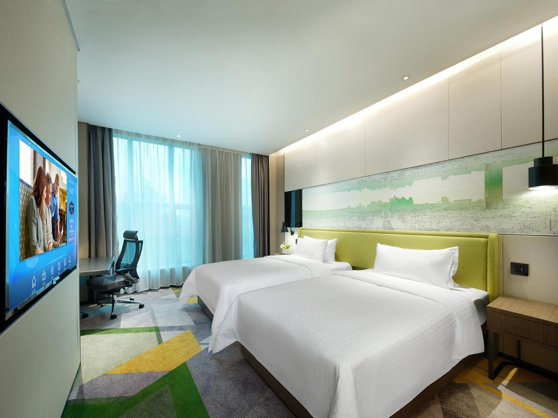 Hotel Hampton By Hilton Tianhe Sports Center-free Shuttle Bus To Exhibition During Fair Period Canton