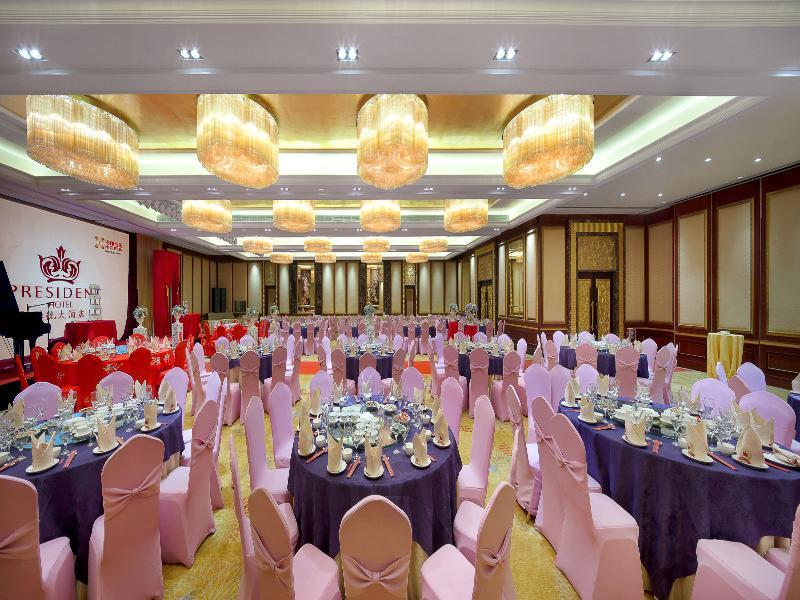 President Hotel-canton Fair Free Shuttle Bus And Exhibitor Registration 4*