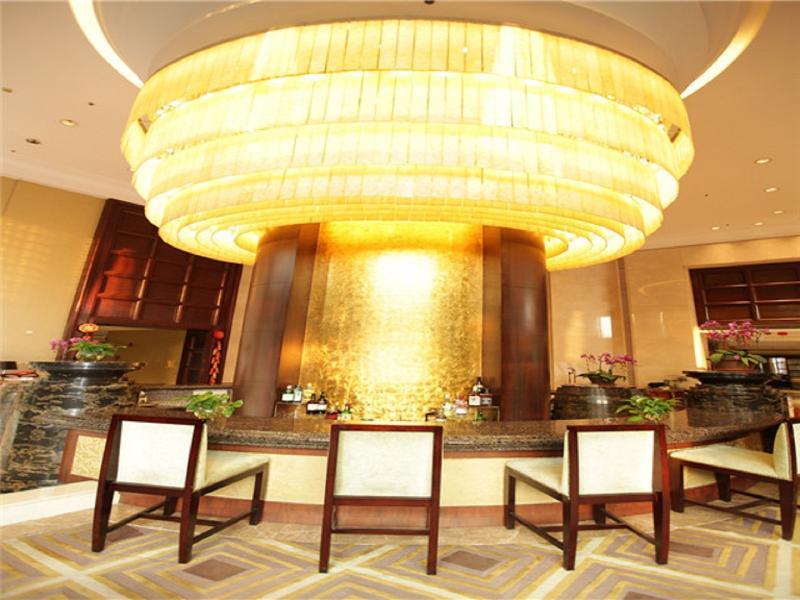 Grand Royal Hotel 4*