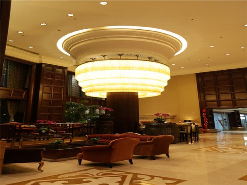 Hotel Grand Royal
