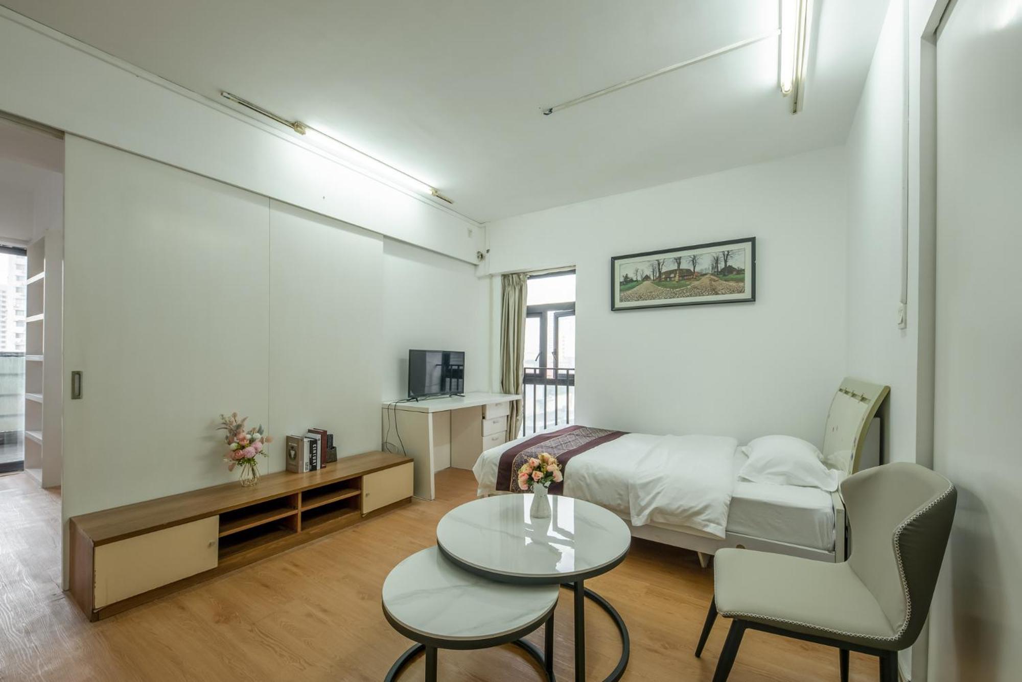 Mihua Times Apartment