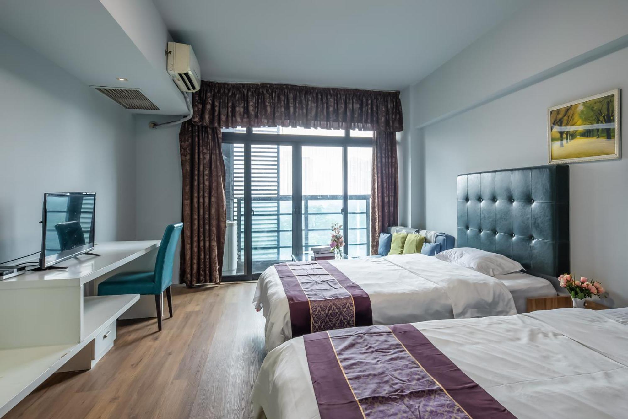 Mihua Times Apartment *