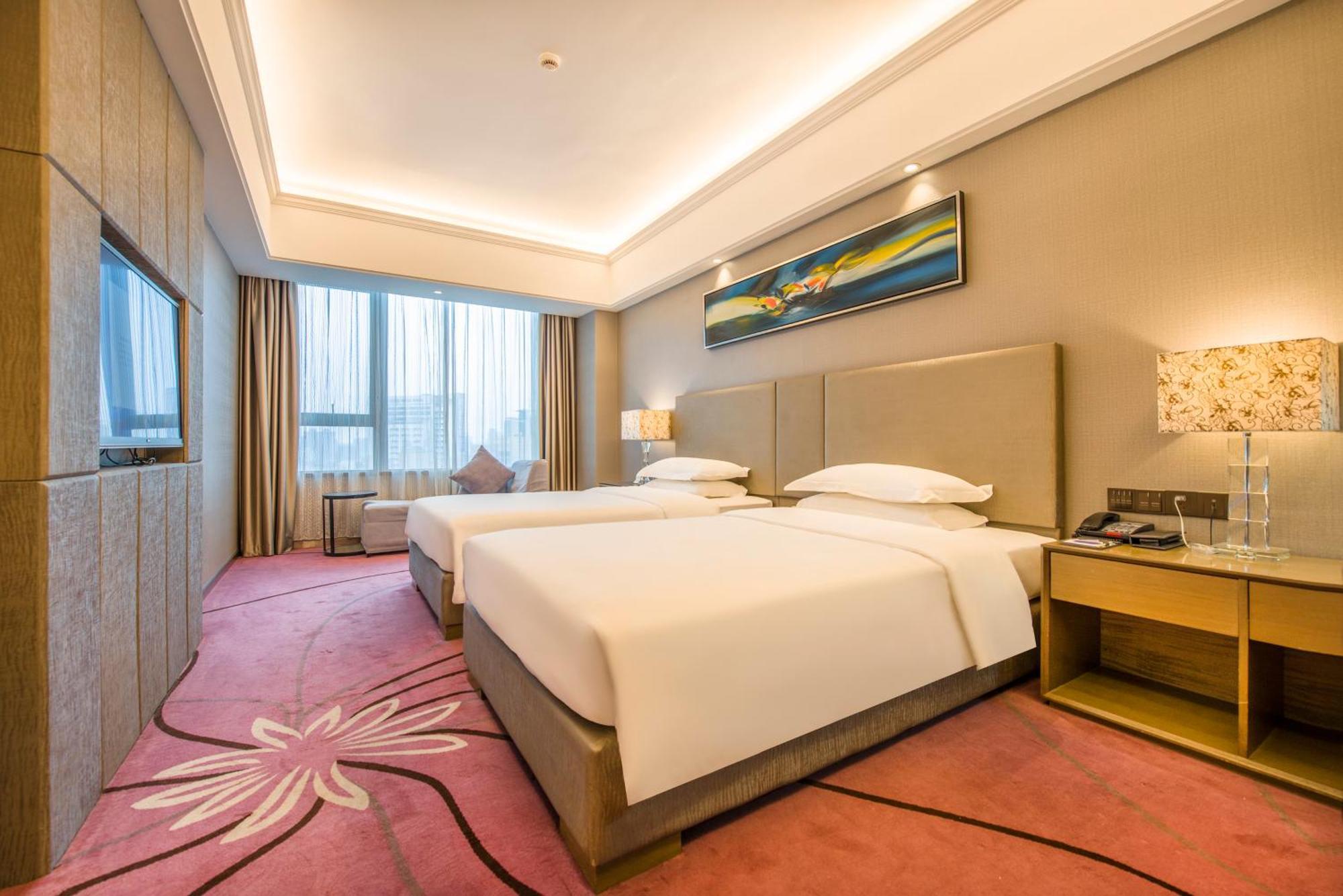 Hotel La Perle International - Free Shuttle Between And Exhibition Center During Fair & Exhibitor Registration Counter Guangzhou