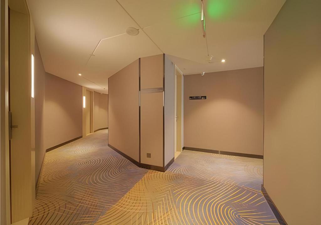 Hotel Echarm Jiahe Wanggang Metro Station