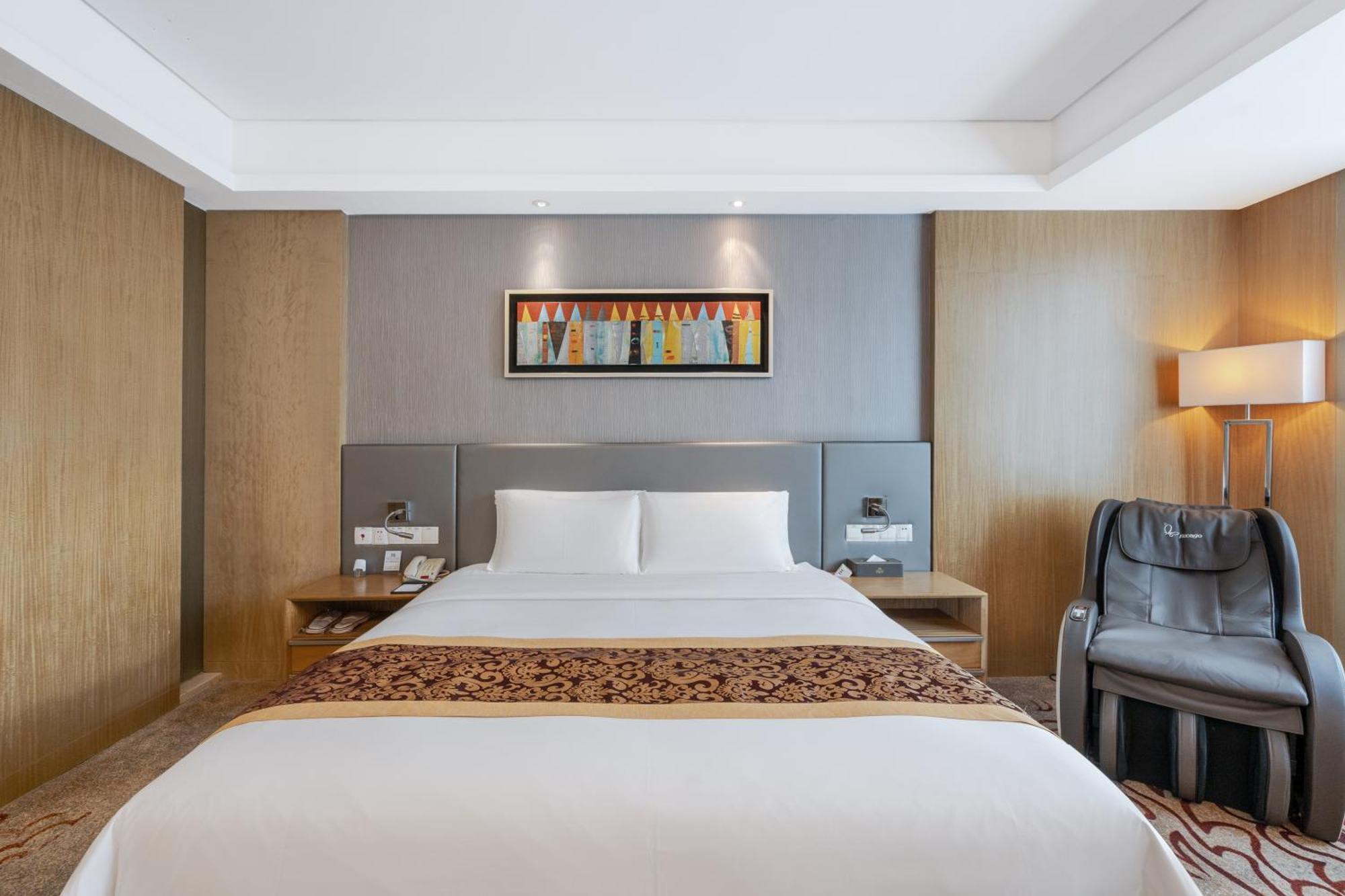 Hotel Pearl River International - Canmetro Line 11 Yijing Lu Station Guangzhou