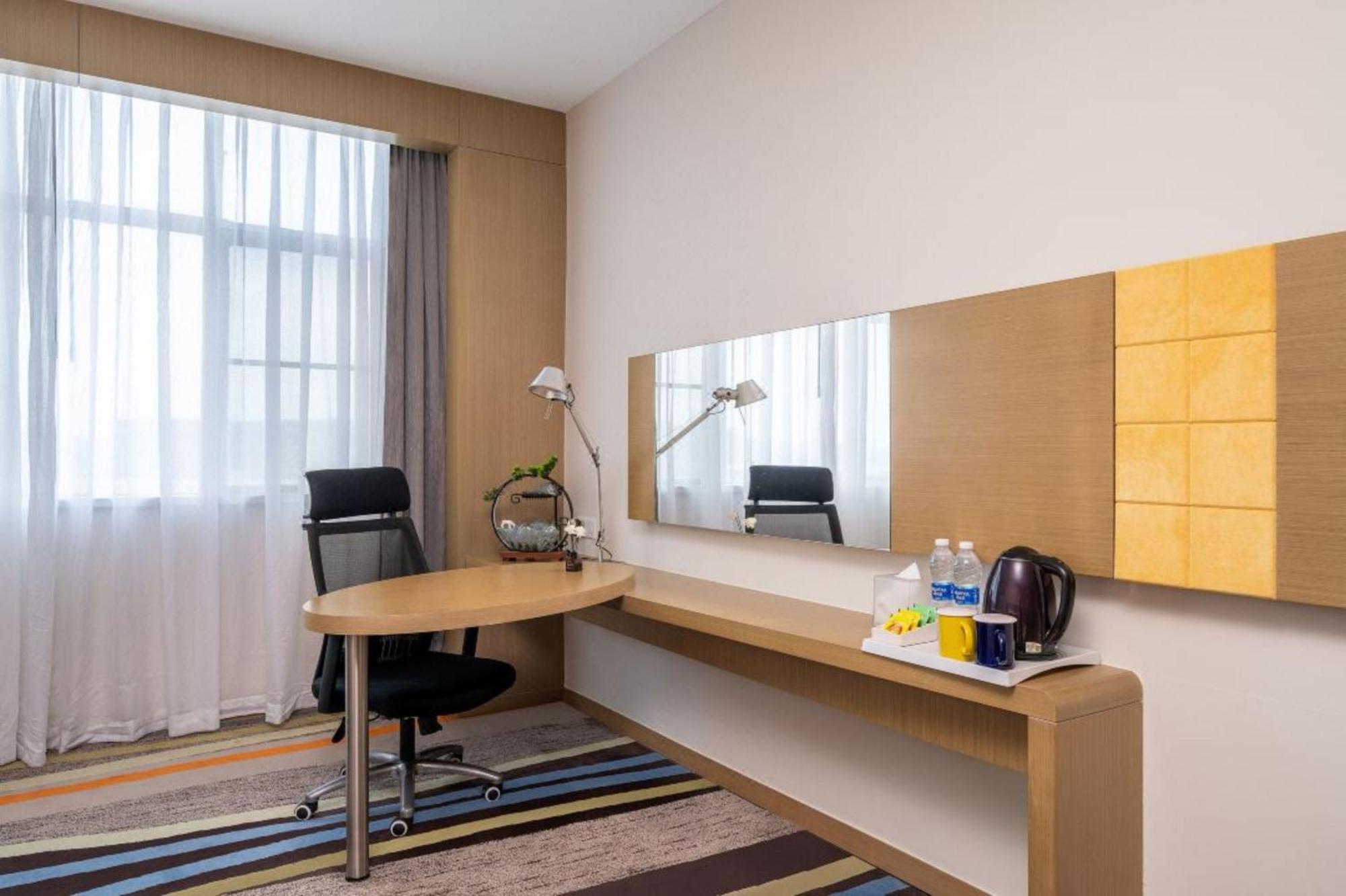 Guangzhou Baiyun Airport Rejoice By Argyle Hotel Rehe Metro Exit B --Free Shuttle Bus Is Provided During The 137Th Canton Fair Hotel 5*