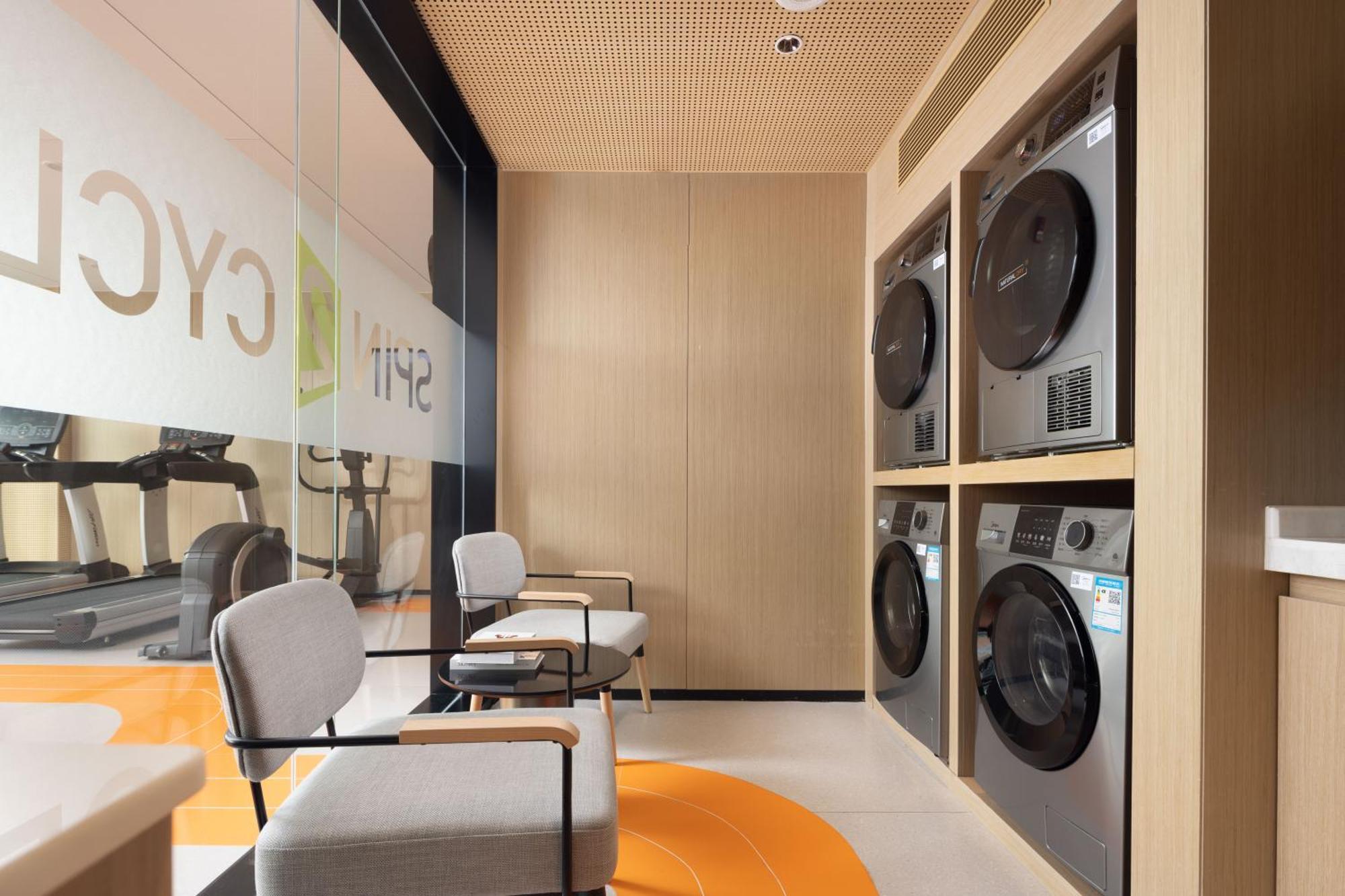 Home2 By Hilton Conghua Hotel 4*