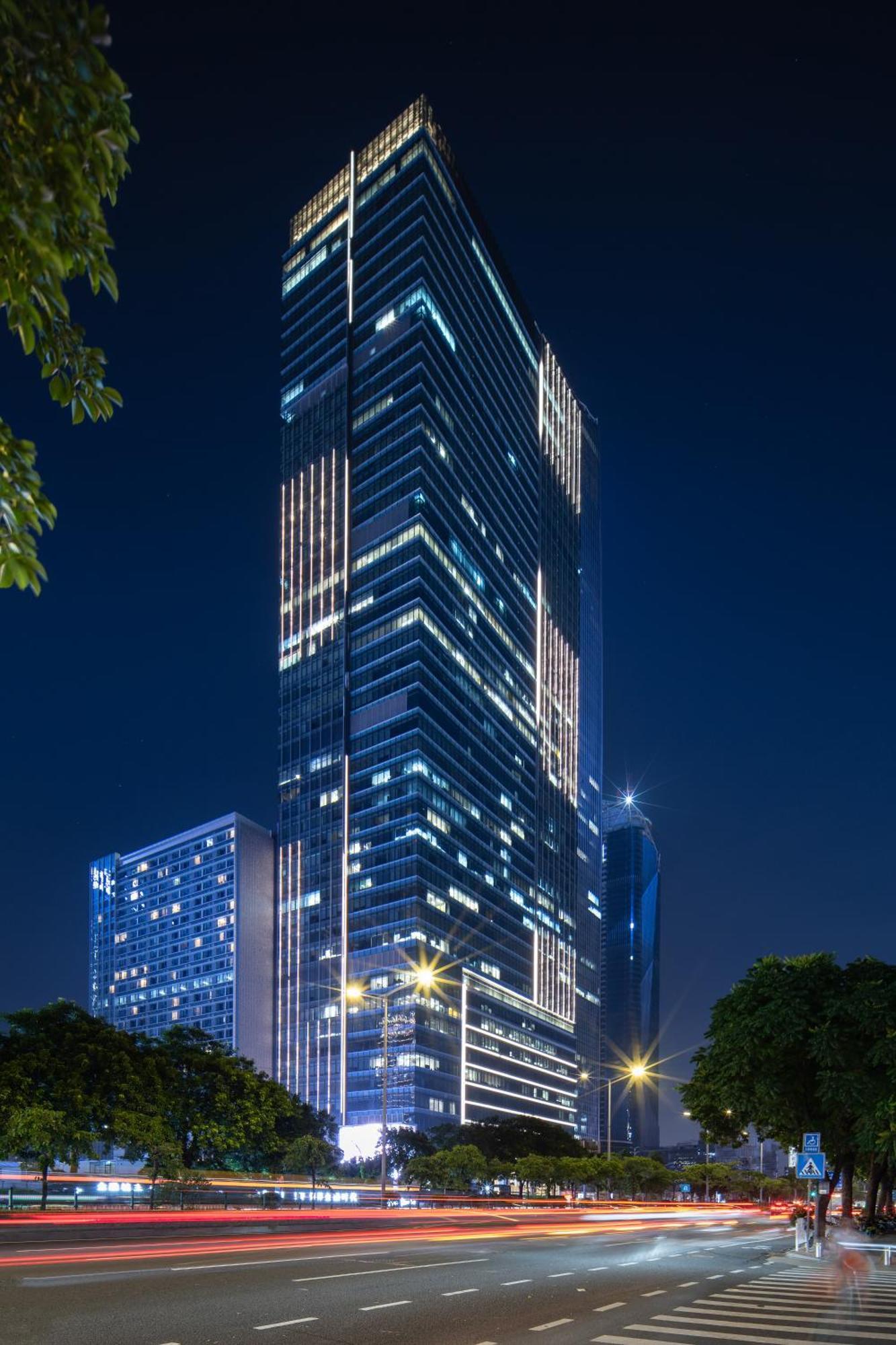 Raffles Executive - Huijin International Finance Center, Keyun Road Metro Station Branch-canton Fair Free Shuttle