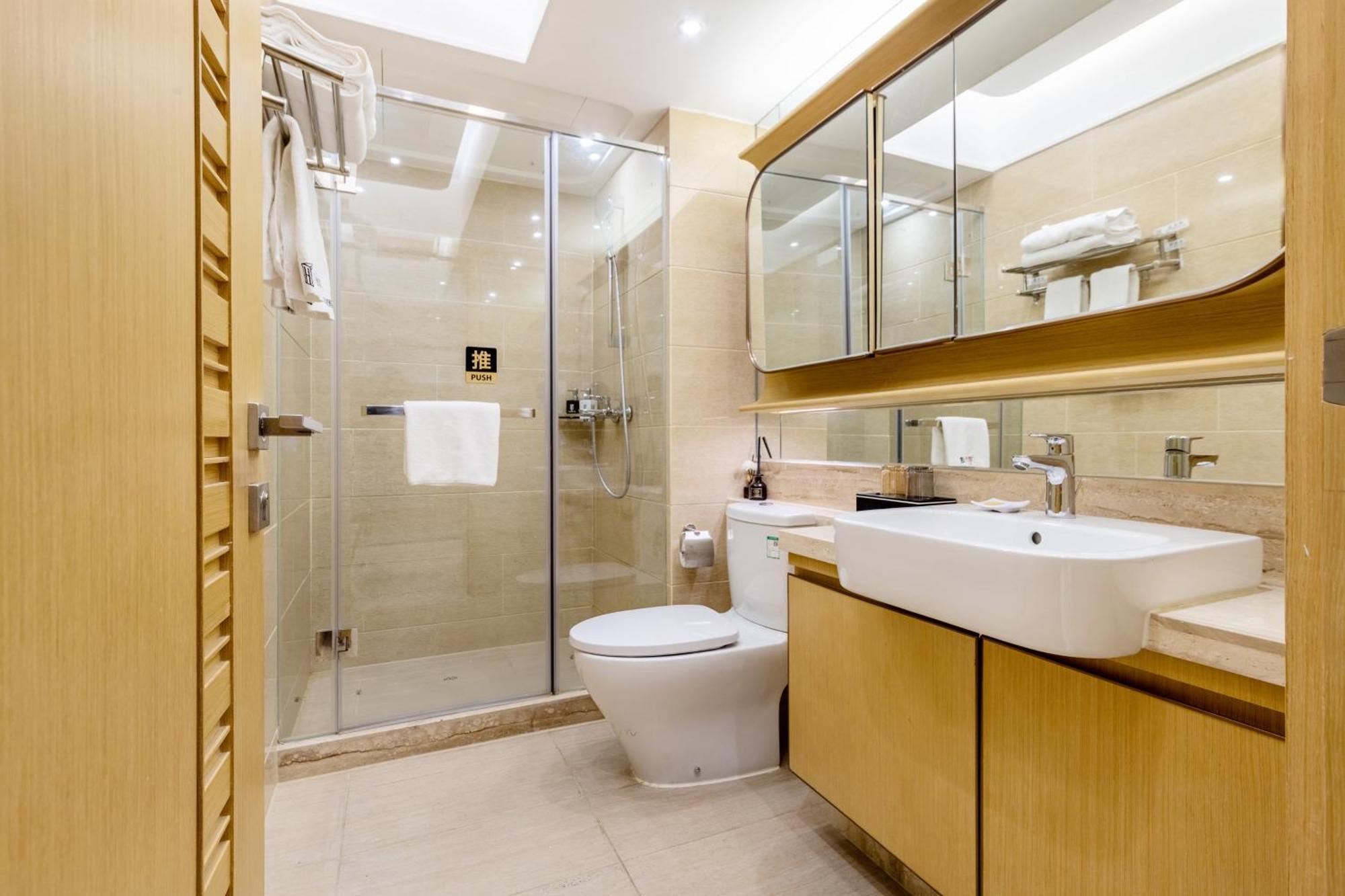 Hotel Raffles Executive - Huijin International Finance Center, Keyun Road Metro Station Branch-canton Fair Free Shuttle 3*