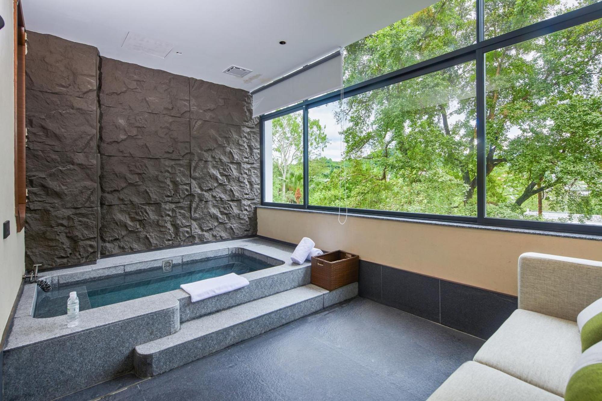 Guangdong Hot Spring 4* Canton