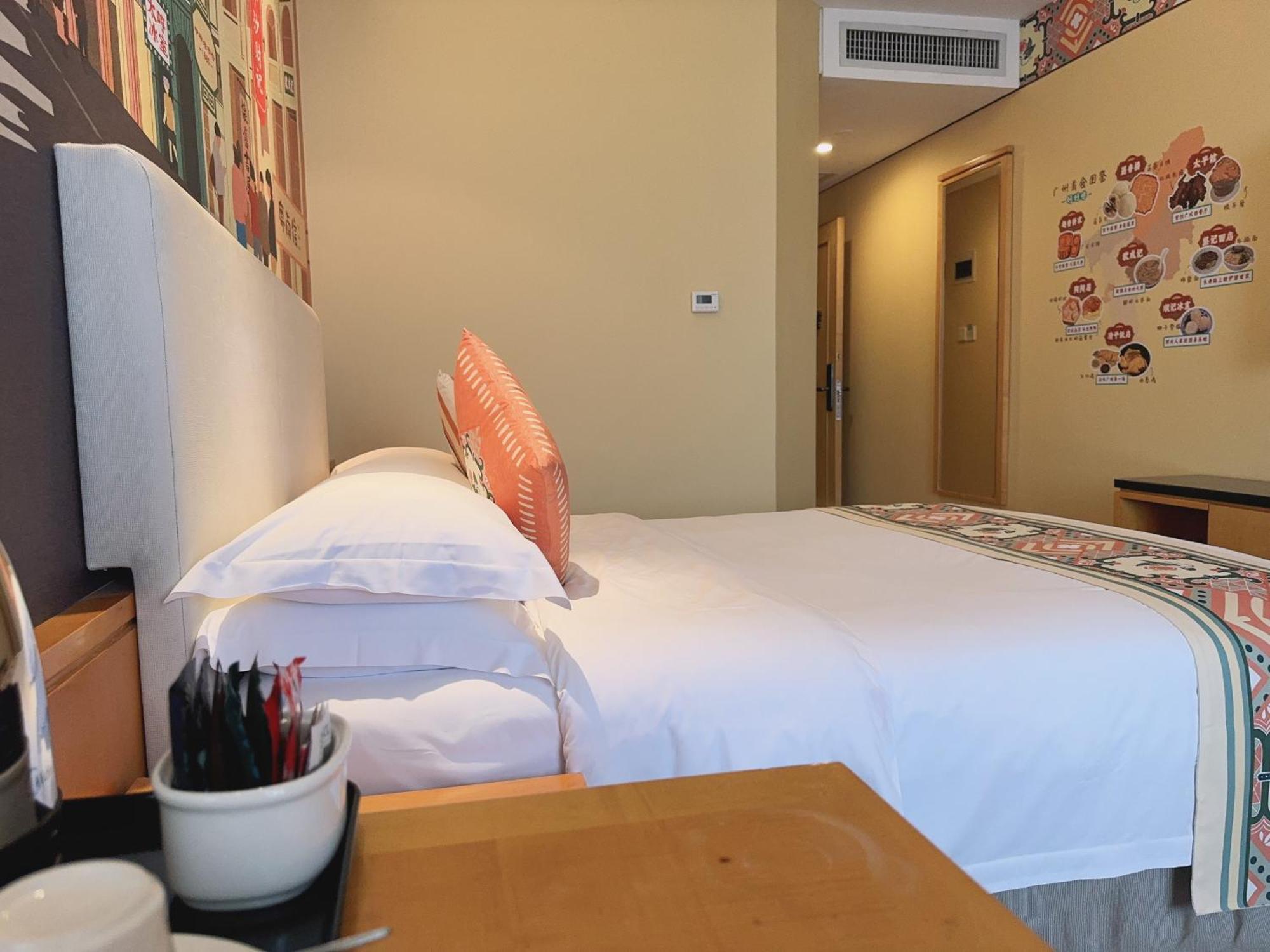 Baiyun Hotel