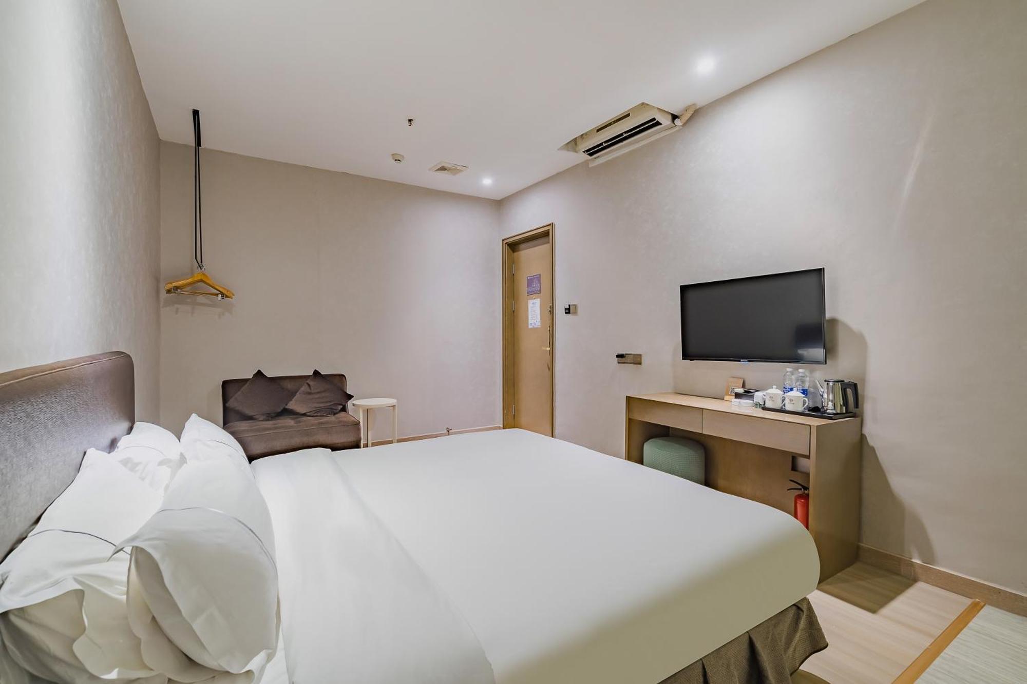Insail Hotels Hotel 4*