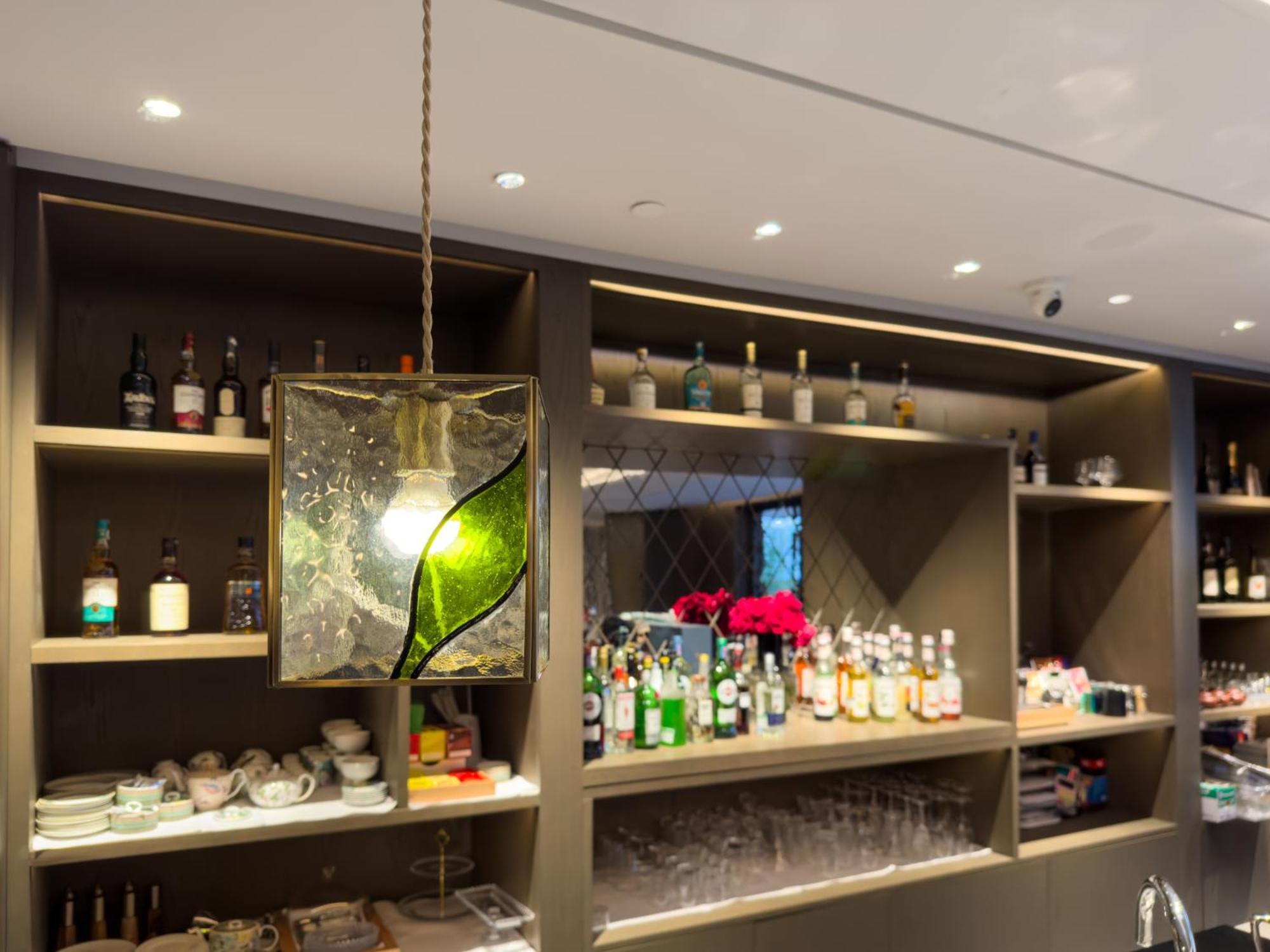 Yuexiu Guangzhou, Curio Collection By Hilton-free Shuttle Between And Exhibition Center During Fair Period & Exhibitor Registration Counter & Halal Food 5* Guangzhou