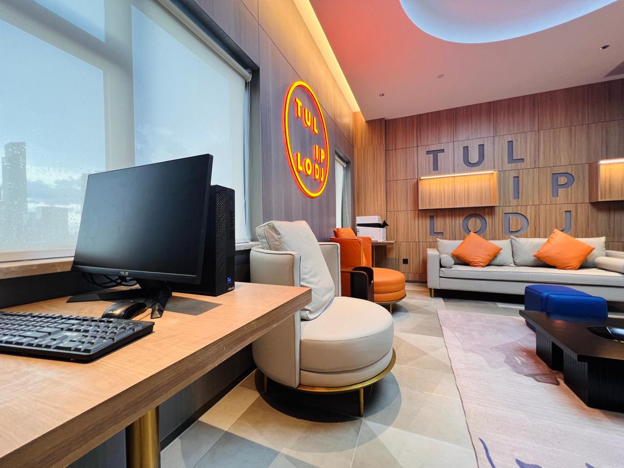 Grandee Rezen - Taikoo Hui Plaza Shipaiqiao Metro Station 5* Canton
