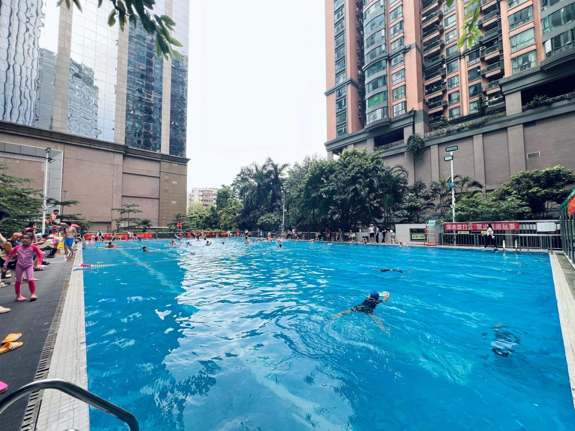 Grandee Rezen - Taikoo Hui Plaza Shipaiqiao Metro Station 5*