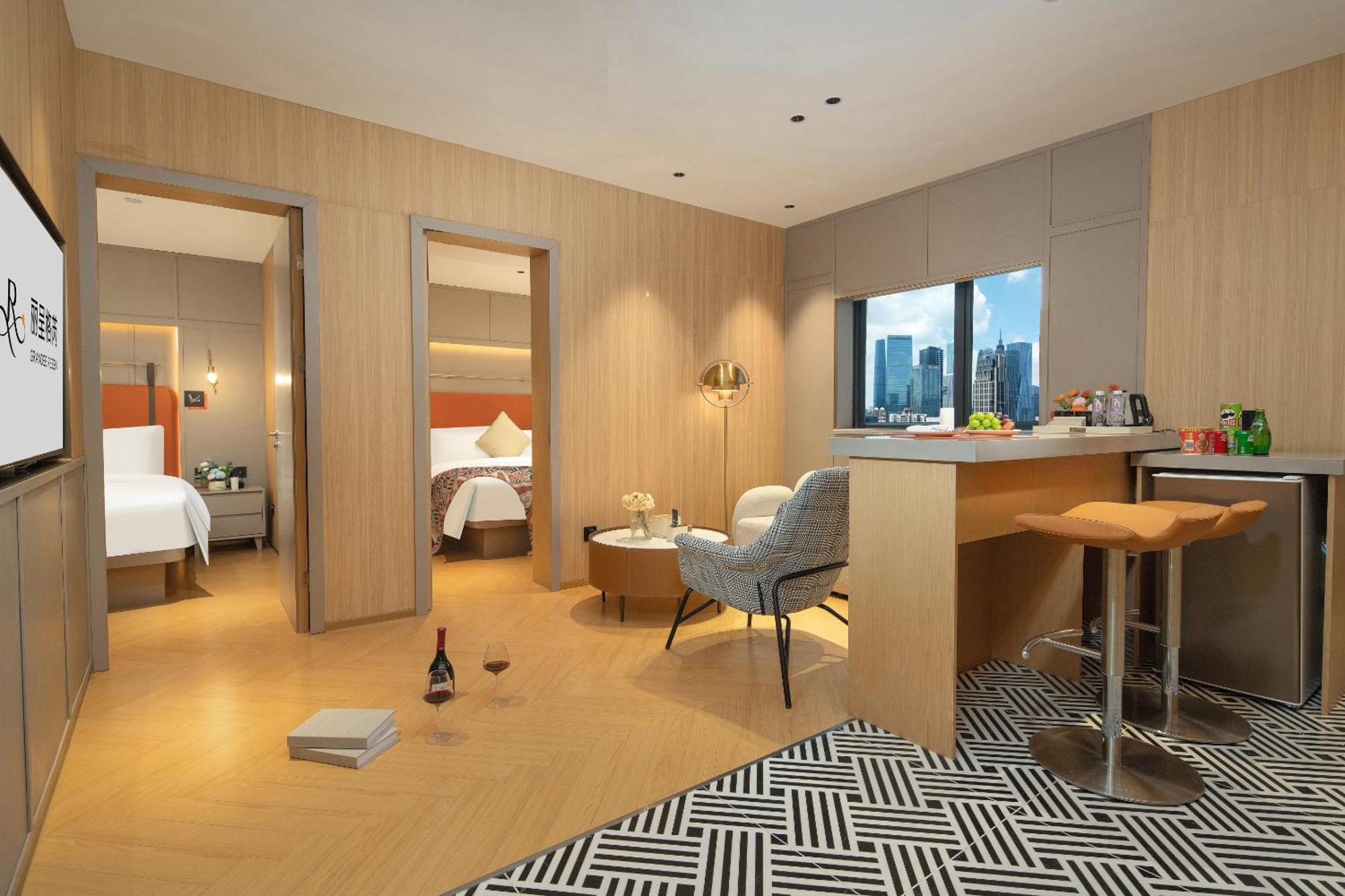 Hotel Grandee Rezen - Taikoo Hui Plaza Shipaiqiao Metro Station Canton