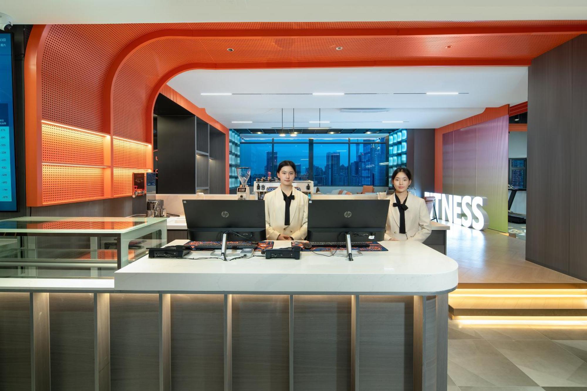 Grandee Rezen - Taikoo Hui Plaza Shipaiqiao Metro Station 5* Canton