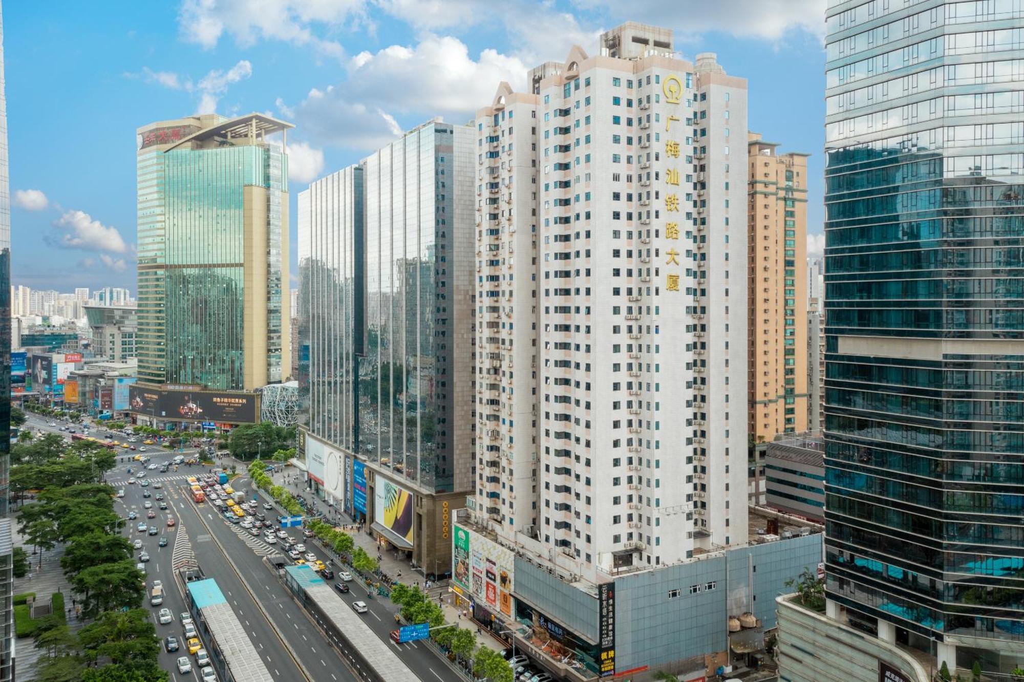 Grandee Rezen - Taikoo Hui Plaza Shipaiqiao Metro Station Hotel 5*
